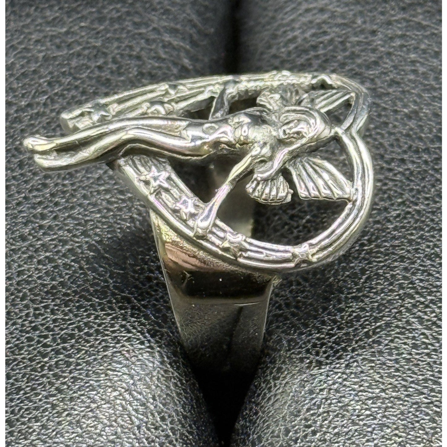 New Condition Sterling Silver Fairy Ring Size 7.00 925