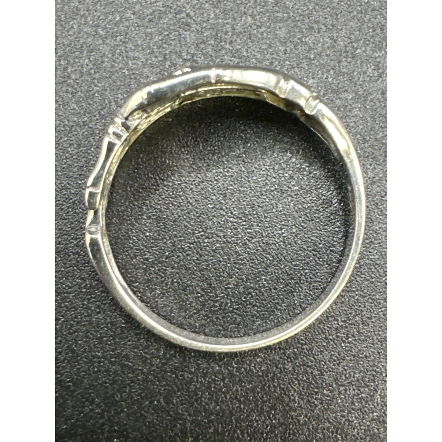 New Condition Sterling Silver Skeleton Hands Ring Size 7