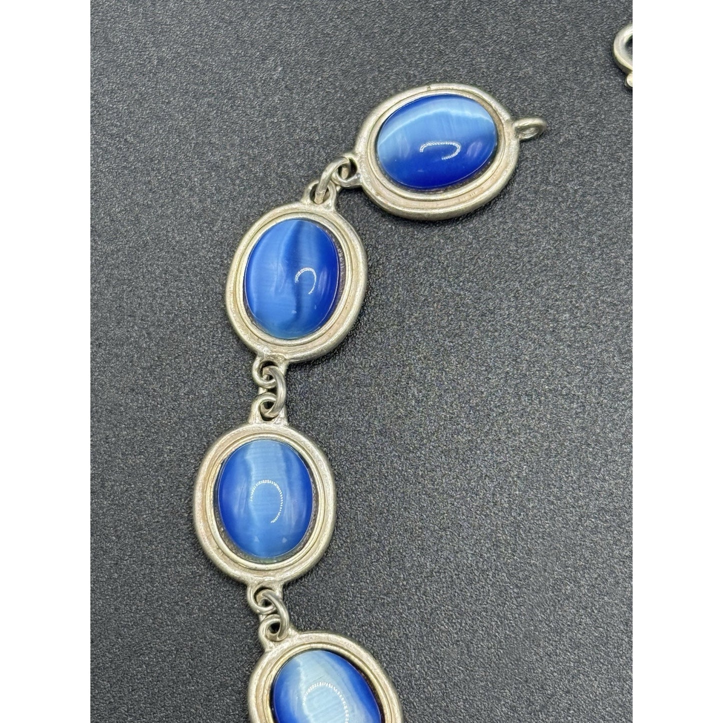 7.25” Sterling Silver Blue Catseye Glass Bracelet 19 Grams P3