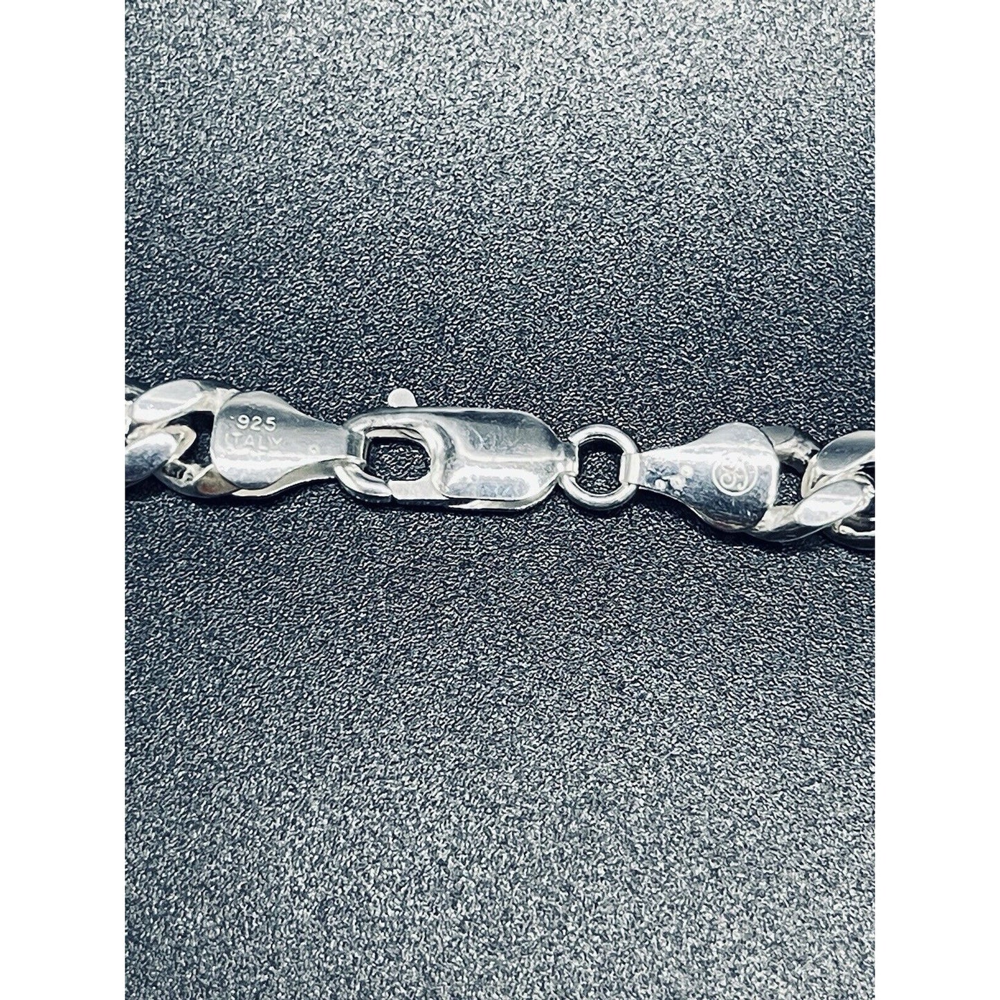 New Condition 20” Sterling Silver 6MM Curb Link Chain Necklace 55 Grams 925 L18