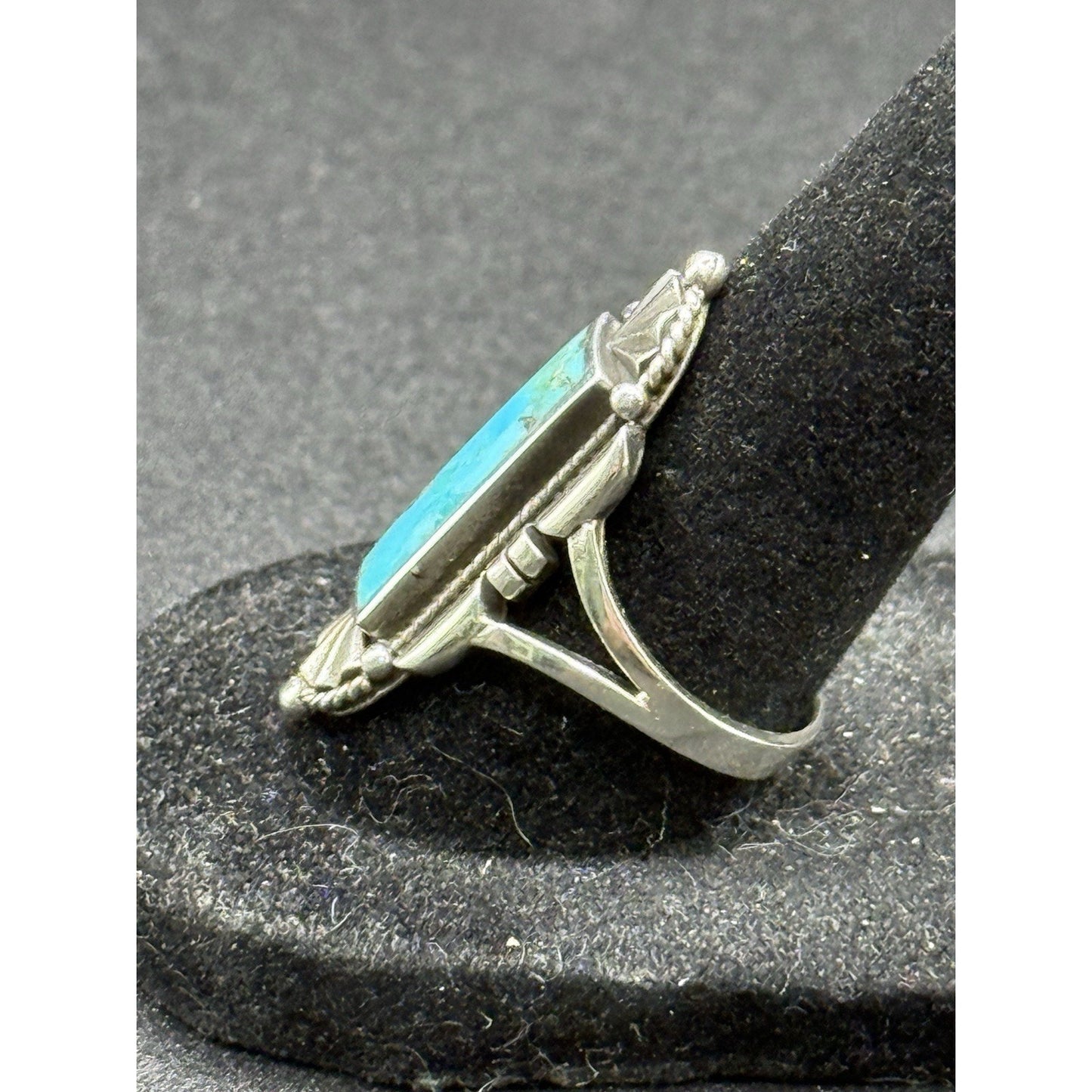 New Condition Sterling Silver Art Deco Turquoise Ring Size 8.00 925