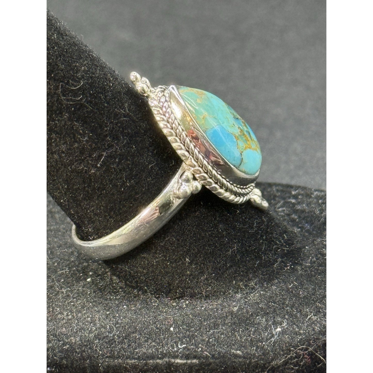 New Condition Sterling Silver Kingman Turquoise Mojave Ring Size 8.00