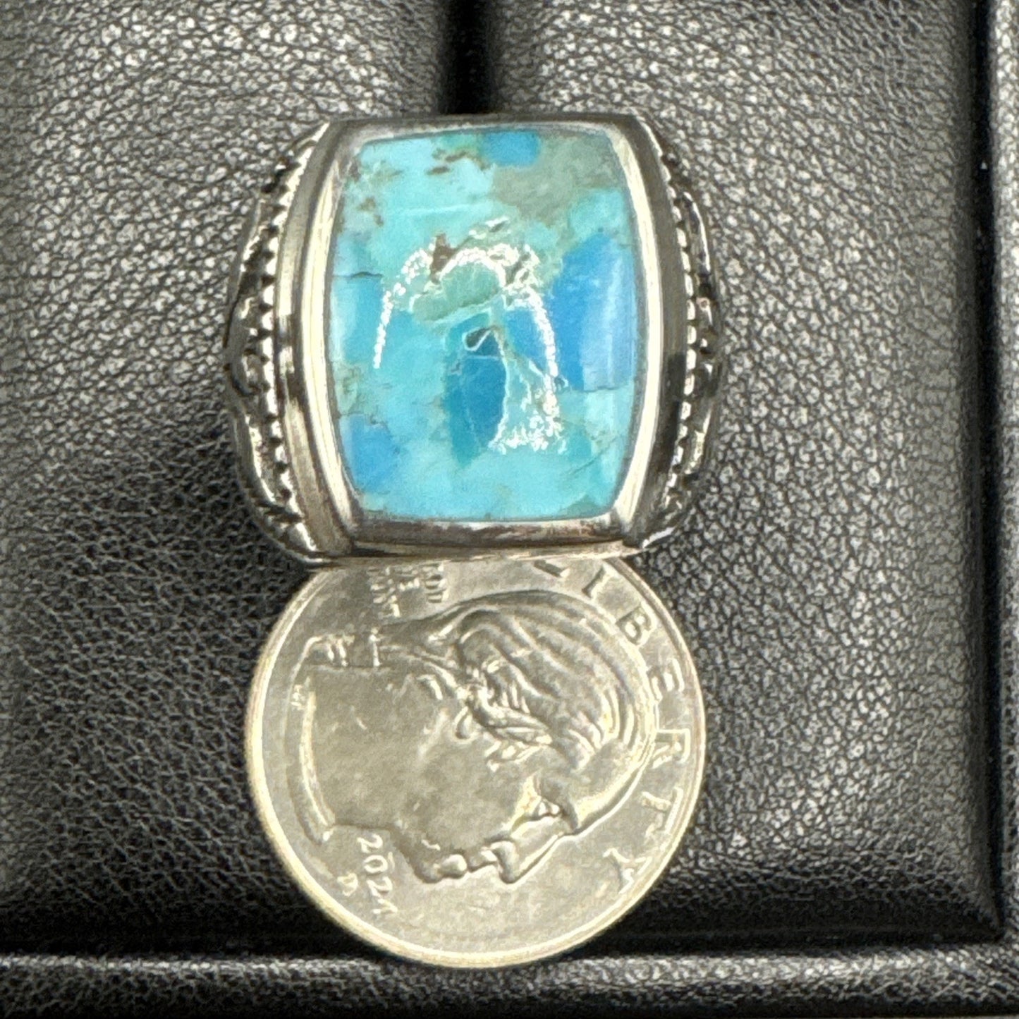 New Condition Sterling Silver Turquoise Turkish Design Ring 925 Size 9