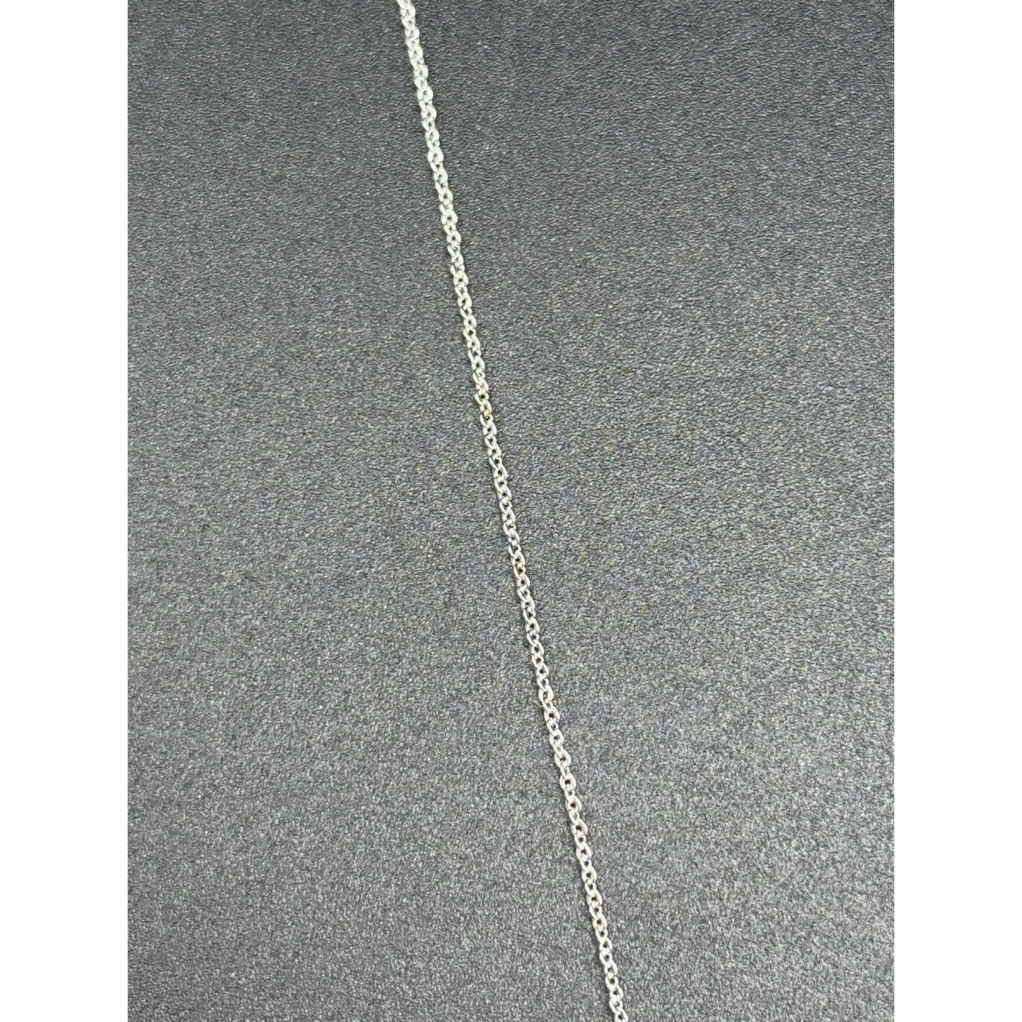 New Condition 18” Sterling Silver Cubic Zirconia Cross Pendant Necklace