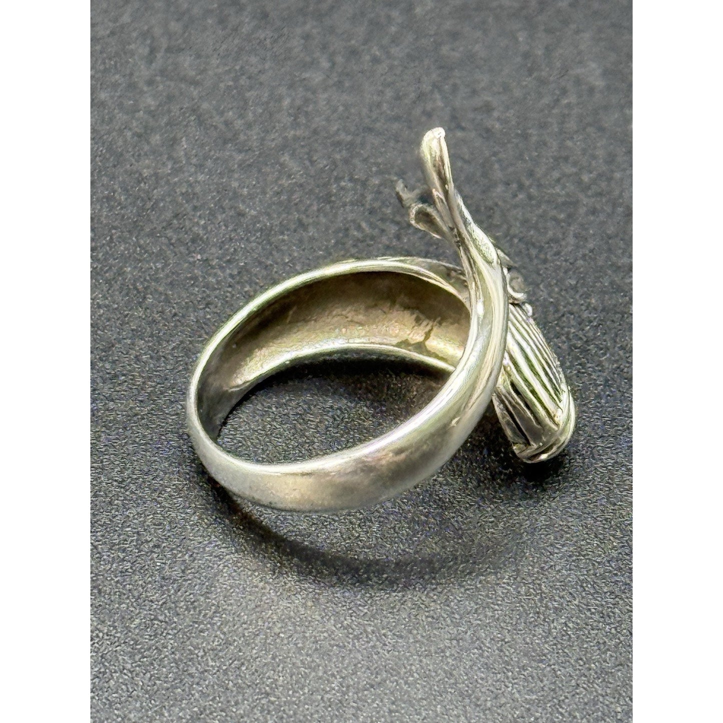 New Condition Sterling Silver Whale Ring Size 7.00 Adjustable