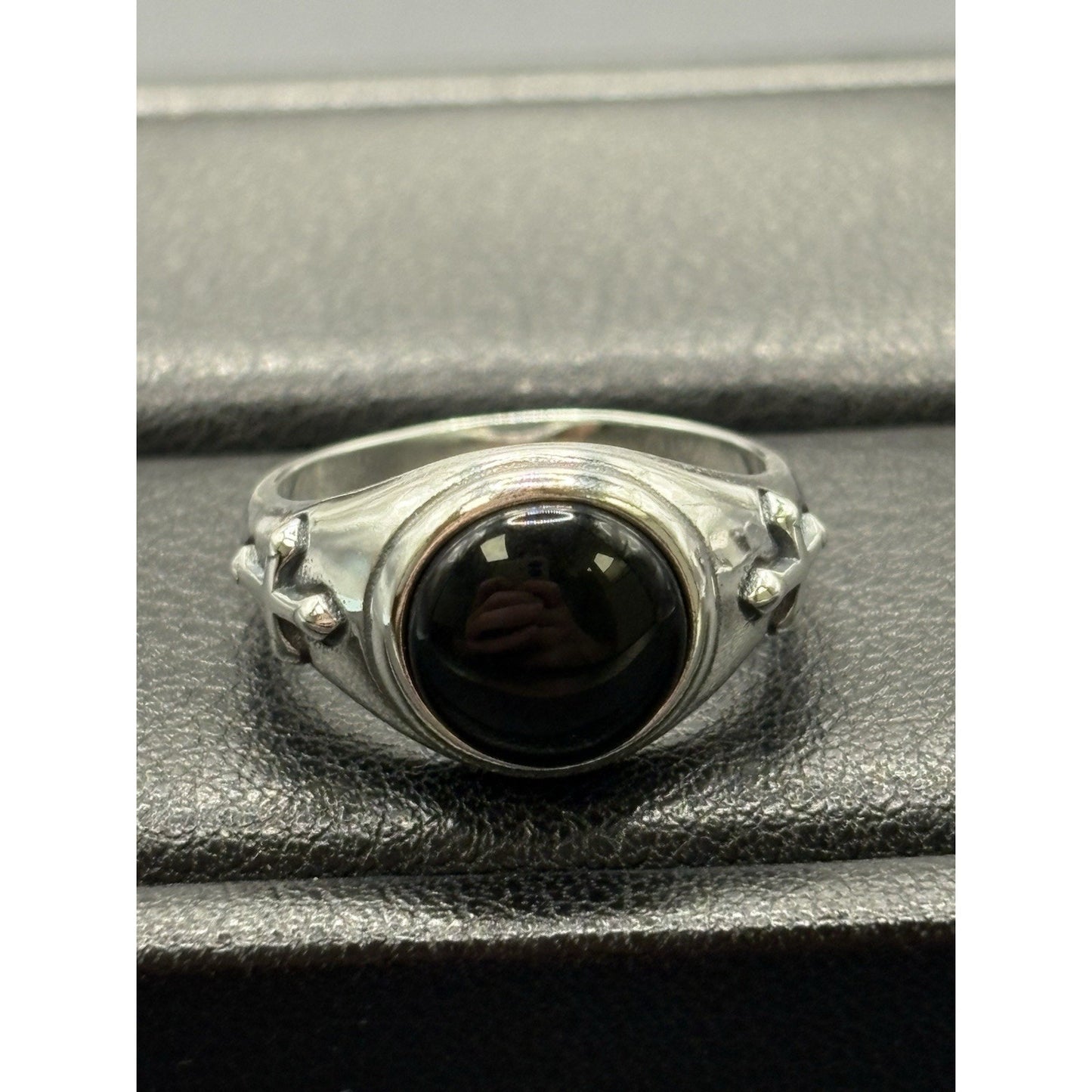 New Condition Sterling Silver Onyx Cross Ring Size 7