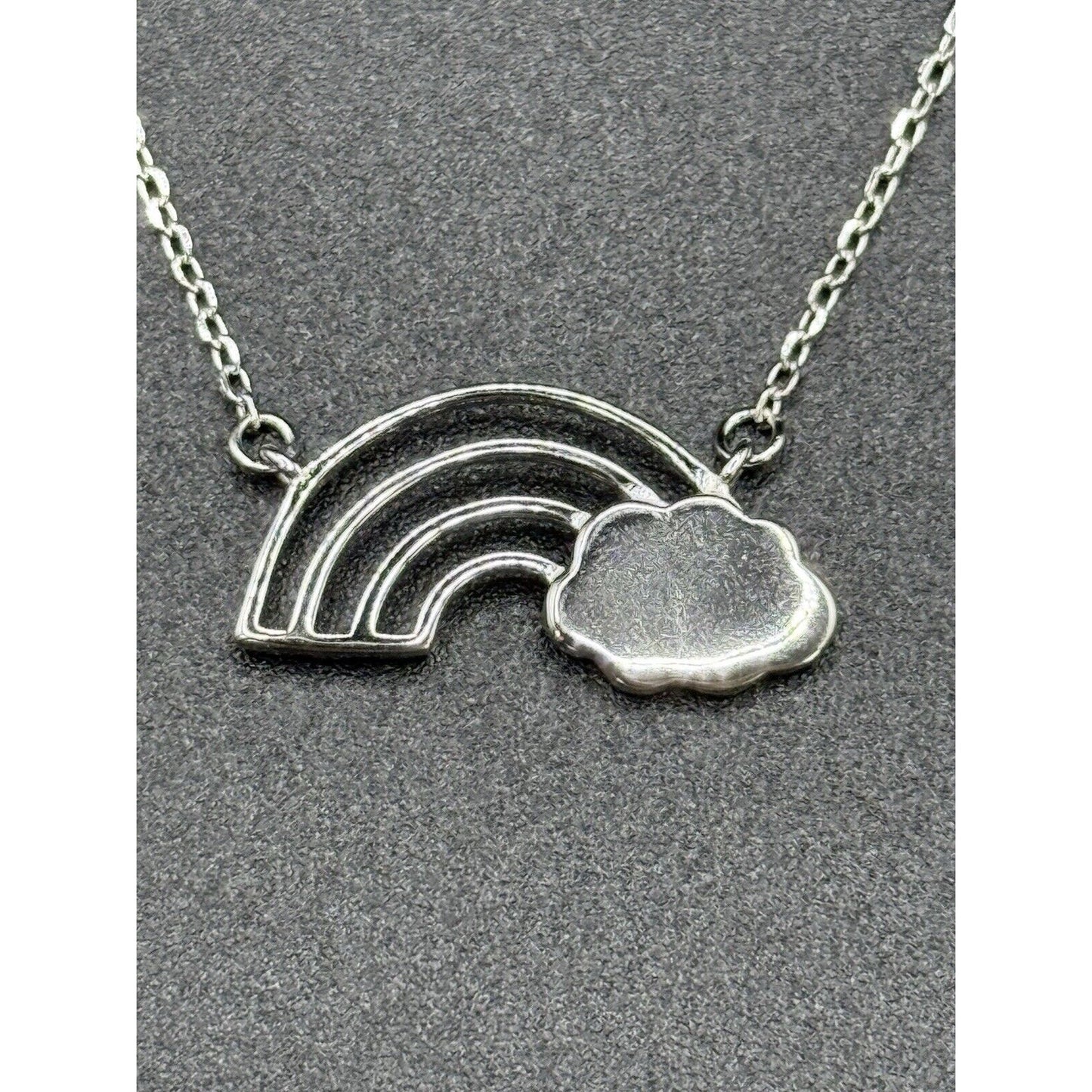 18” New Condition Sterling Silver Rainbow Pendant Necklace