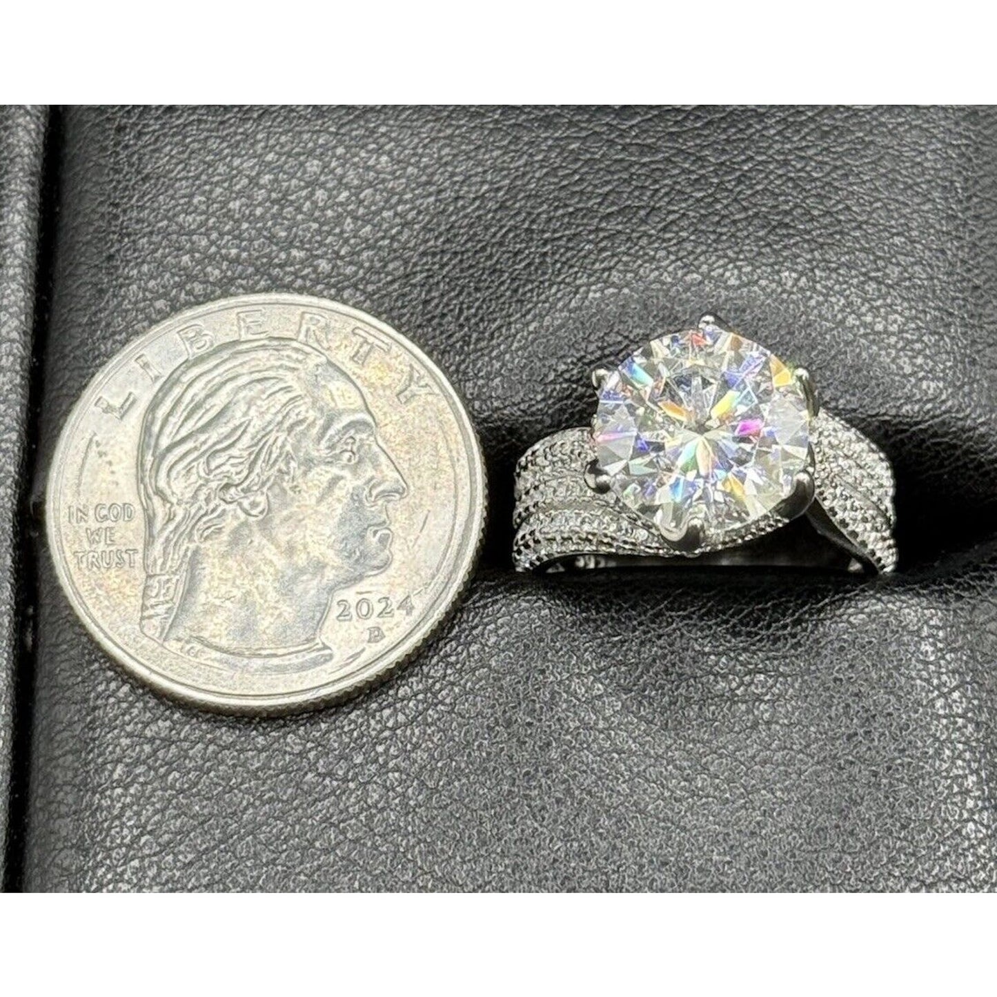 New Condition Sterling Silver 5 carat Moissanite Ring Size 6.75 GRA