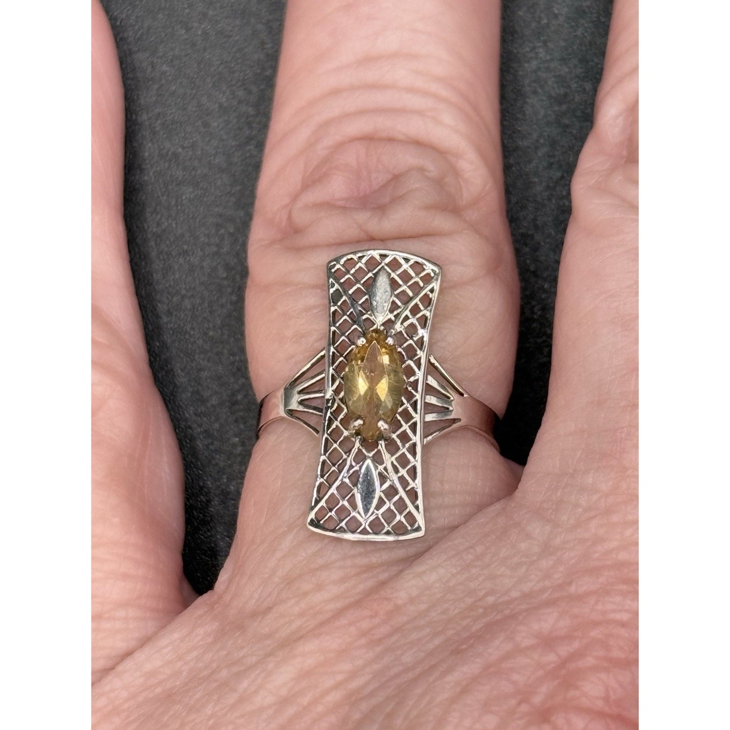 EUC Sterling Silver Genuine Citrine Filigree Ring Size 7 925 Q24