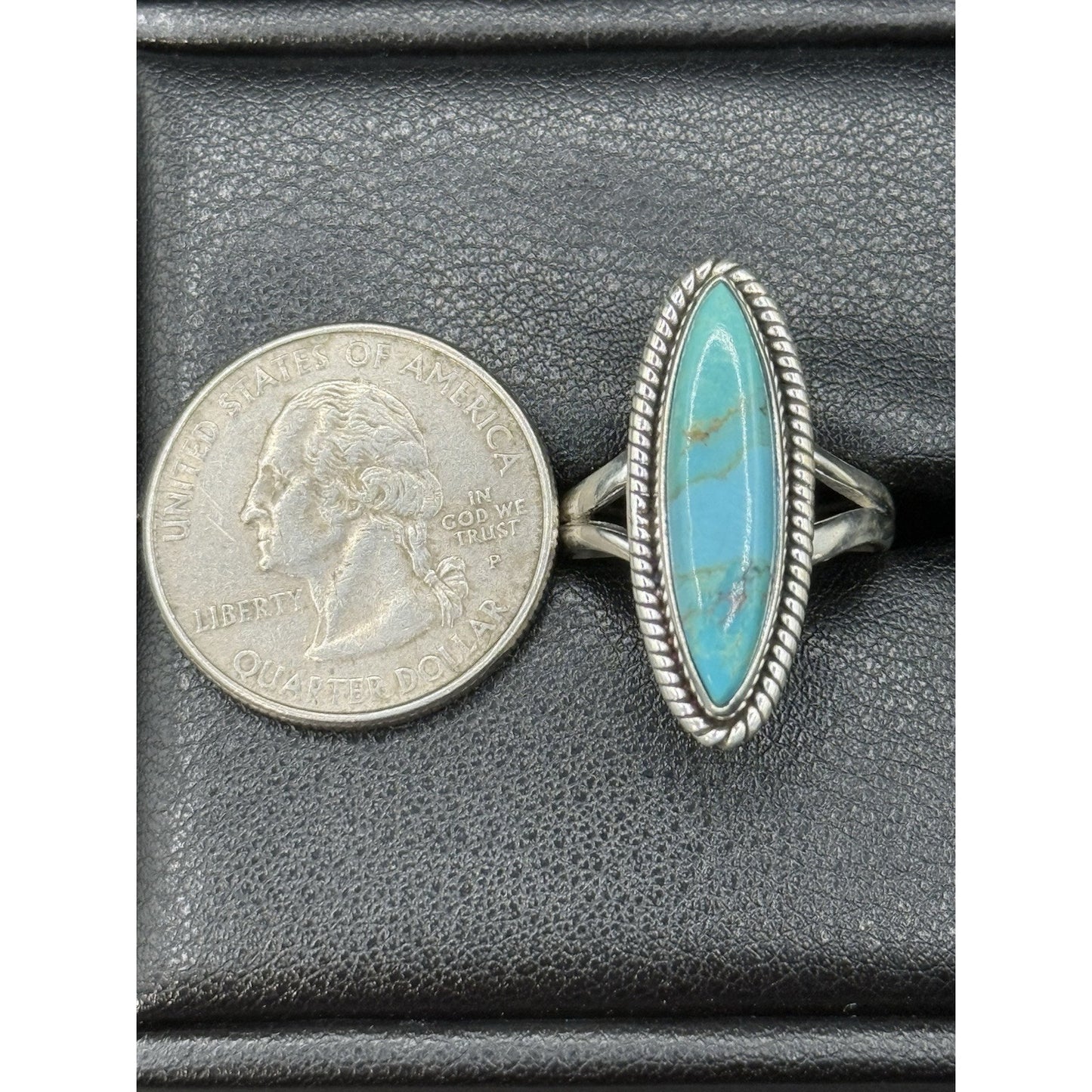 New Condition Sterling Silver Turquoise Oblong Ring Size 7.00