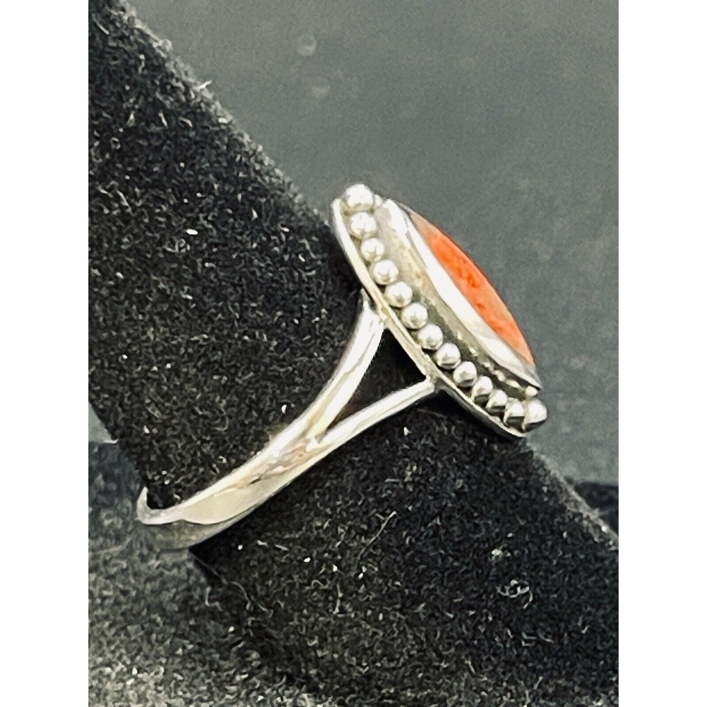 New Condition Sterling Silver Coral Dainty Ring Size 7.00