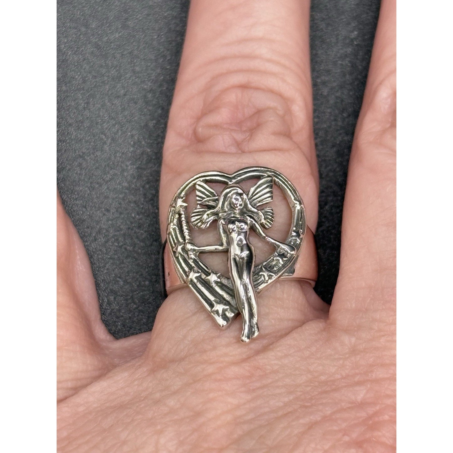 New Condition Sterling Silver Fairy Ring Size 7.00 925
