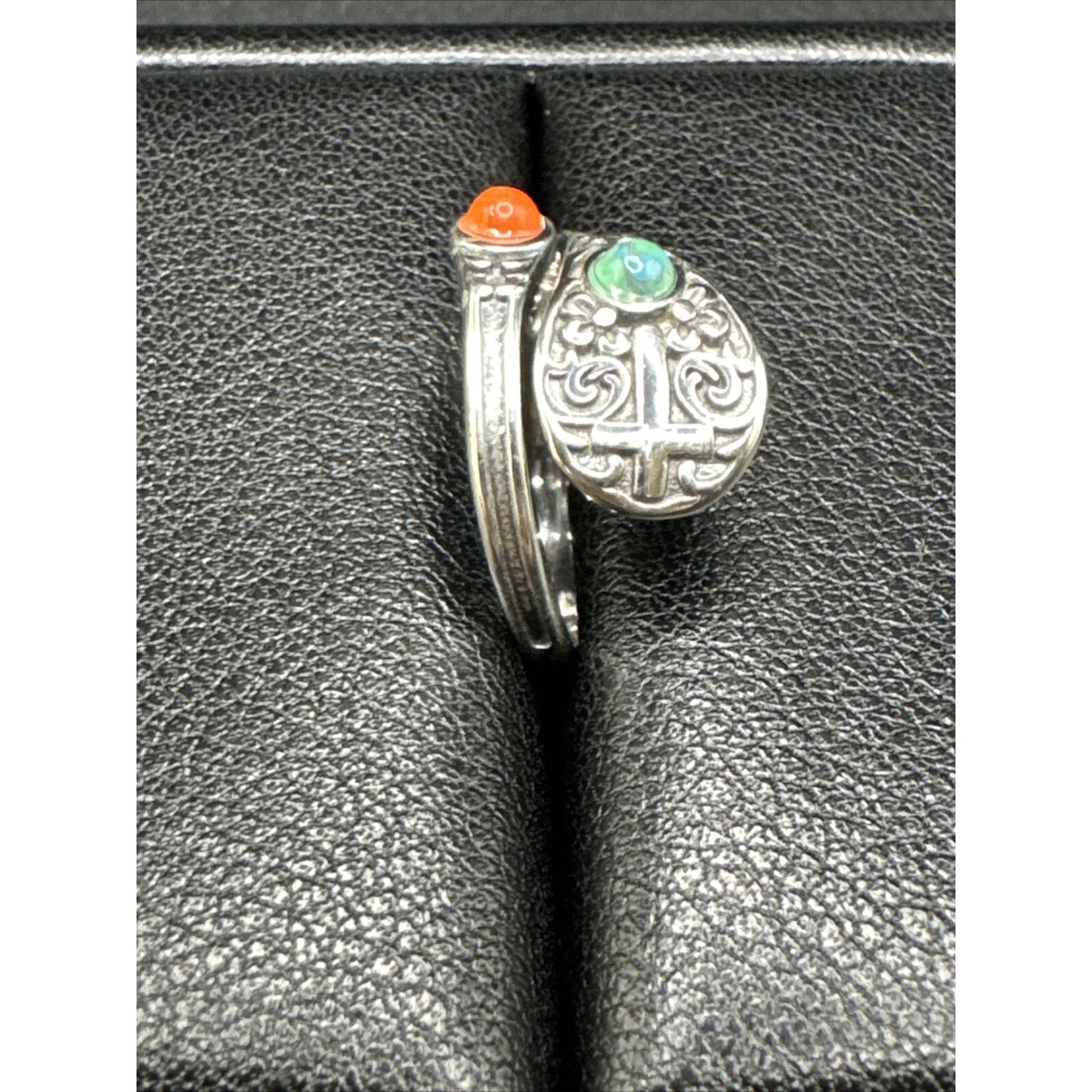 New Condition Sterling Silver Coral Turquoise Bypass Ring Cross 925 Size 7