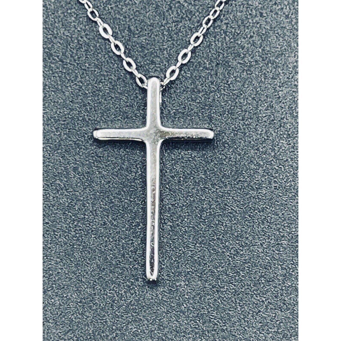 18” New Condition Sterling Silver Cross Pendant Necklace 925