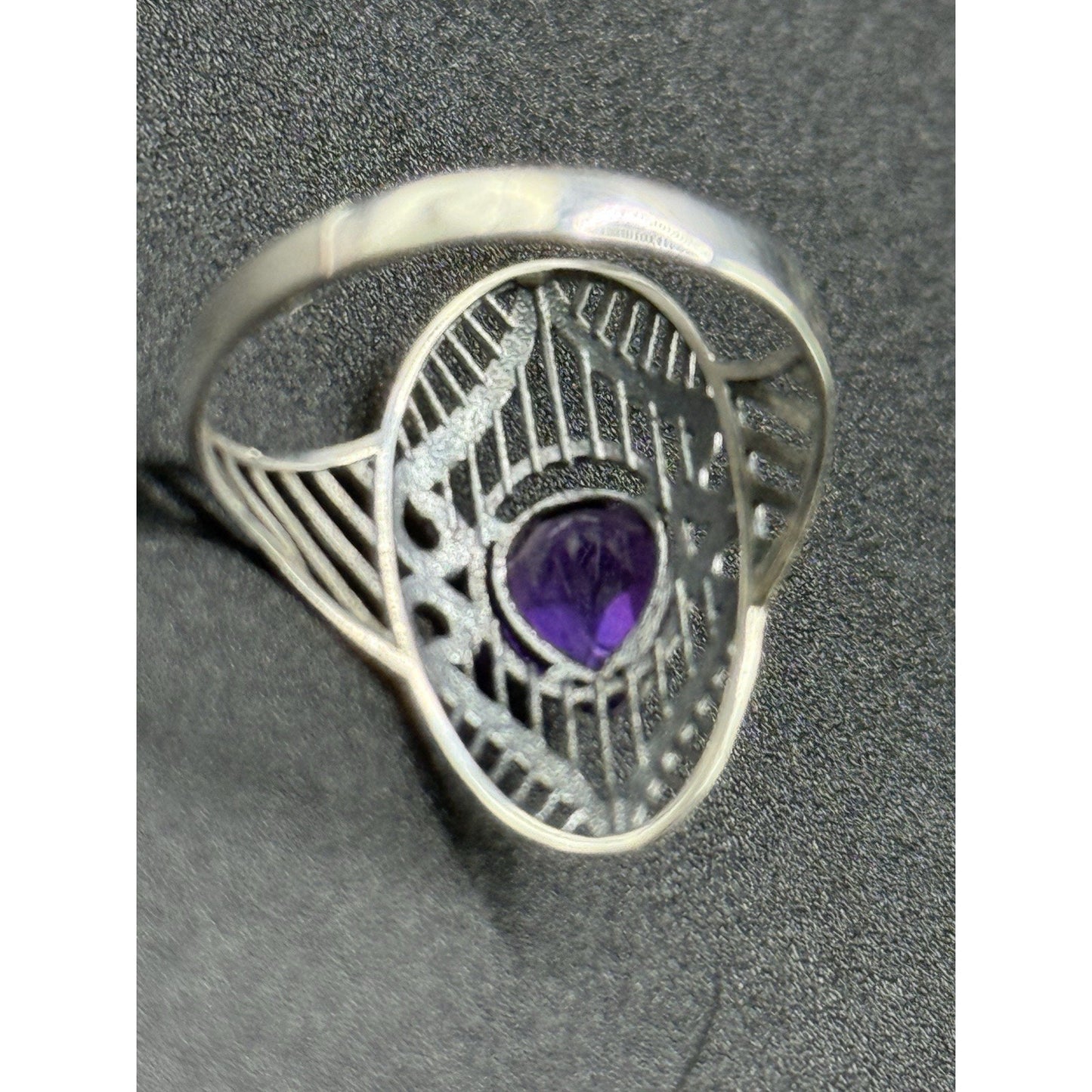 New Condition Sterling Silver Genuine Pear Amethyst Ring Size 9.00 925 P20