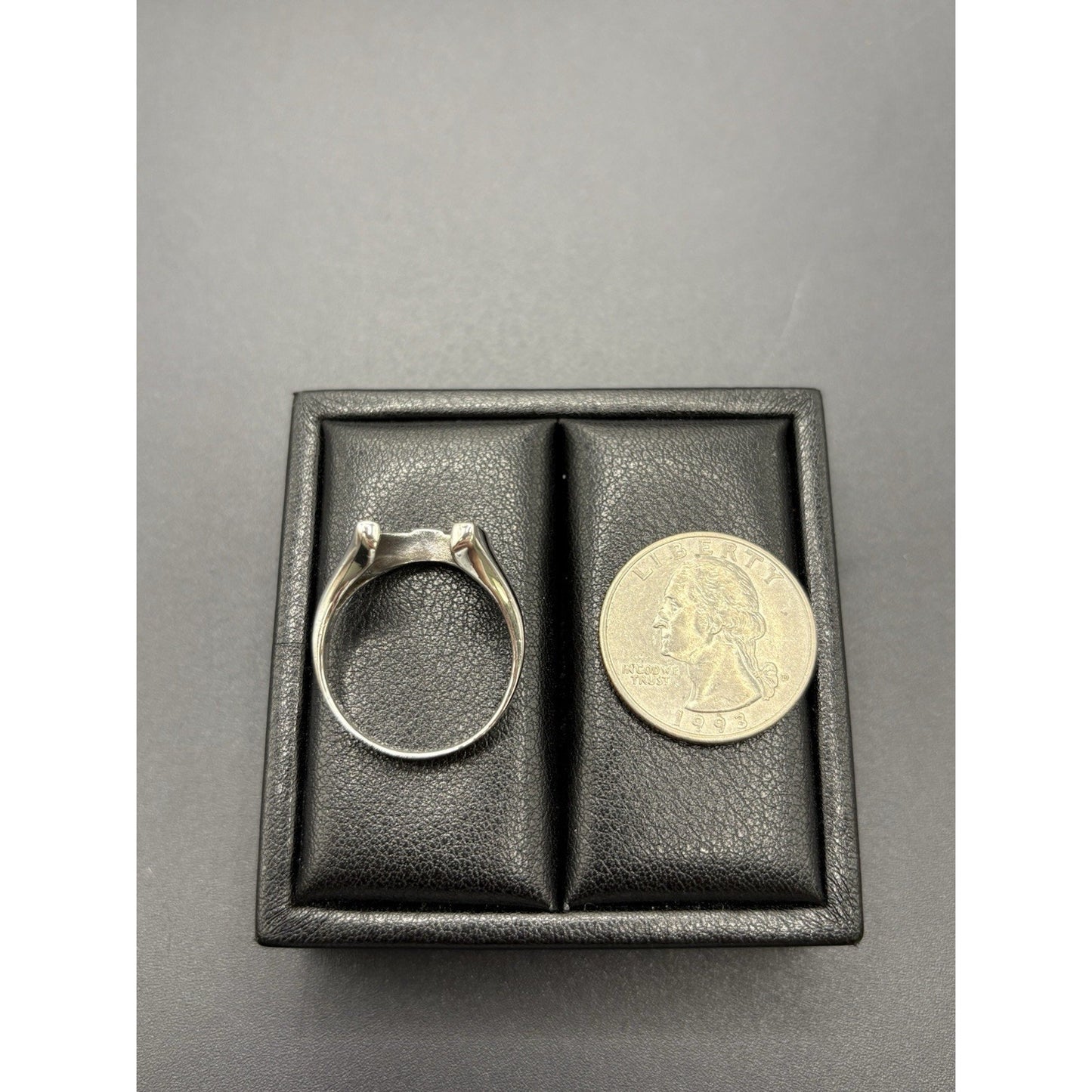 New Condition Sterling Silver Horseshoe Good Luck Ring 925 Size 10