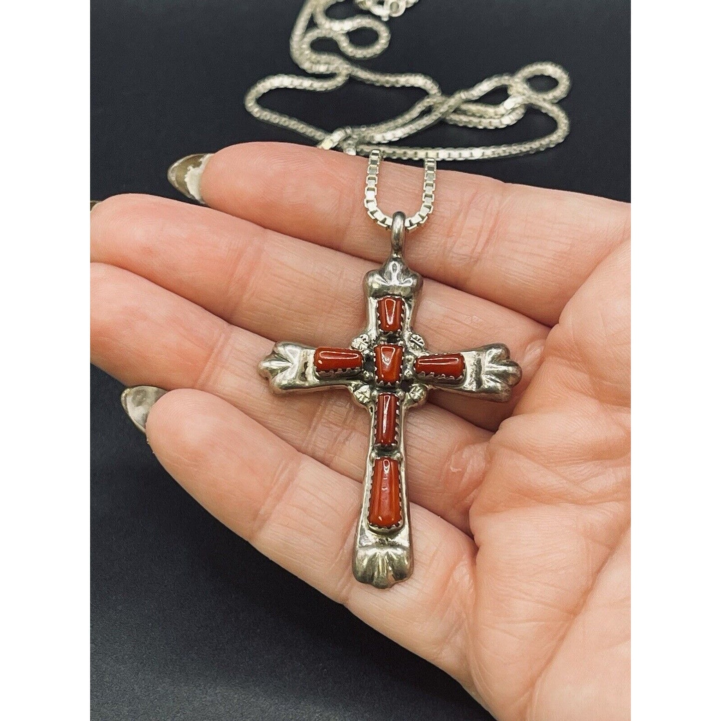 30” K. Natachu Native America Sterling Silver Coral Cross Pendant Necklace L9