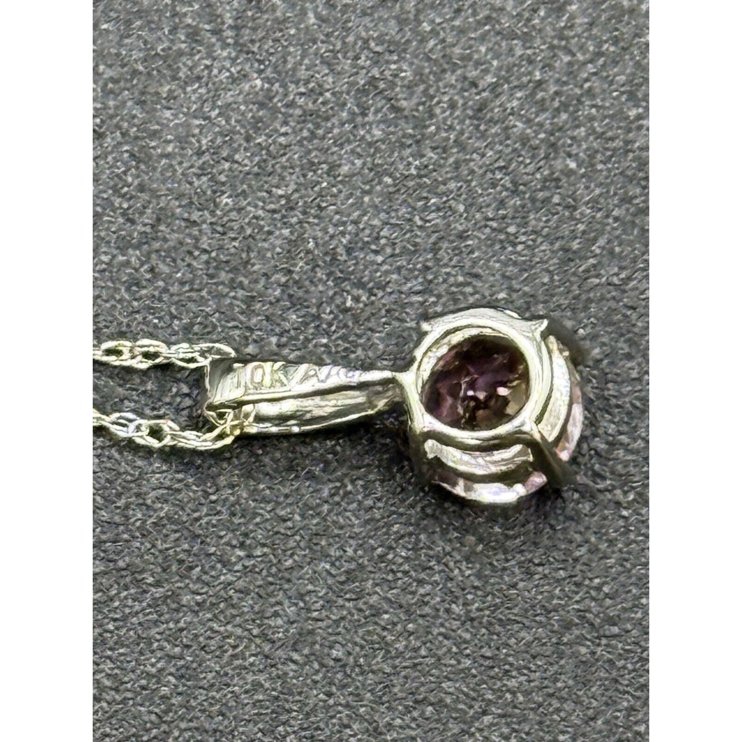 New Condition 18” 10k White Gold Pink Topaz Pendant Necklace