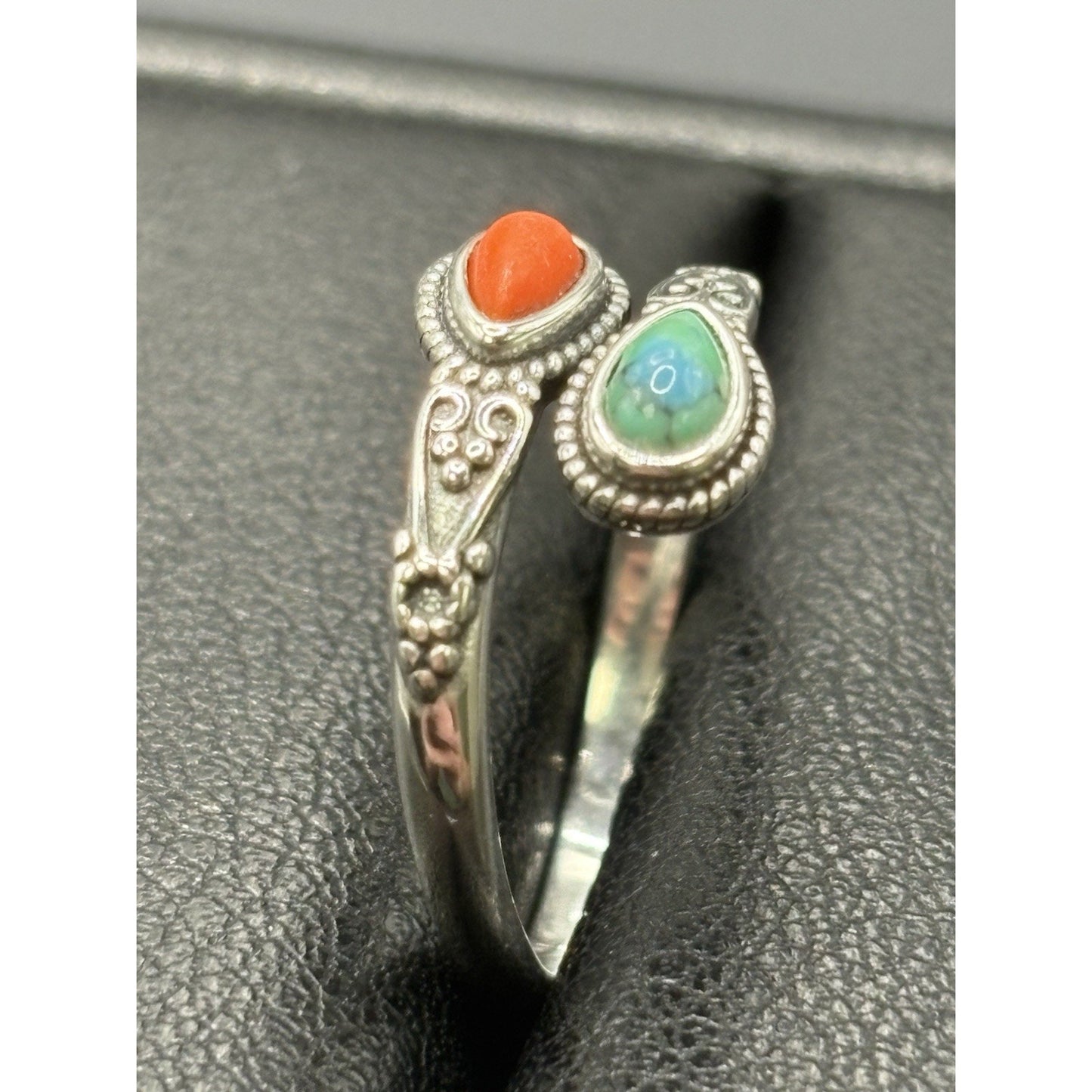 New Condition Sterling Silver Turquoise Coral Bypass Ring Size 7