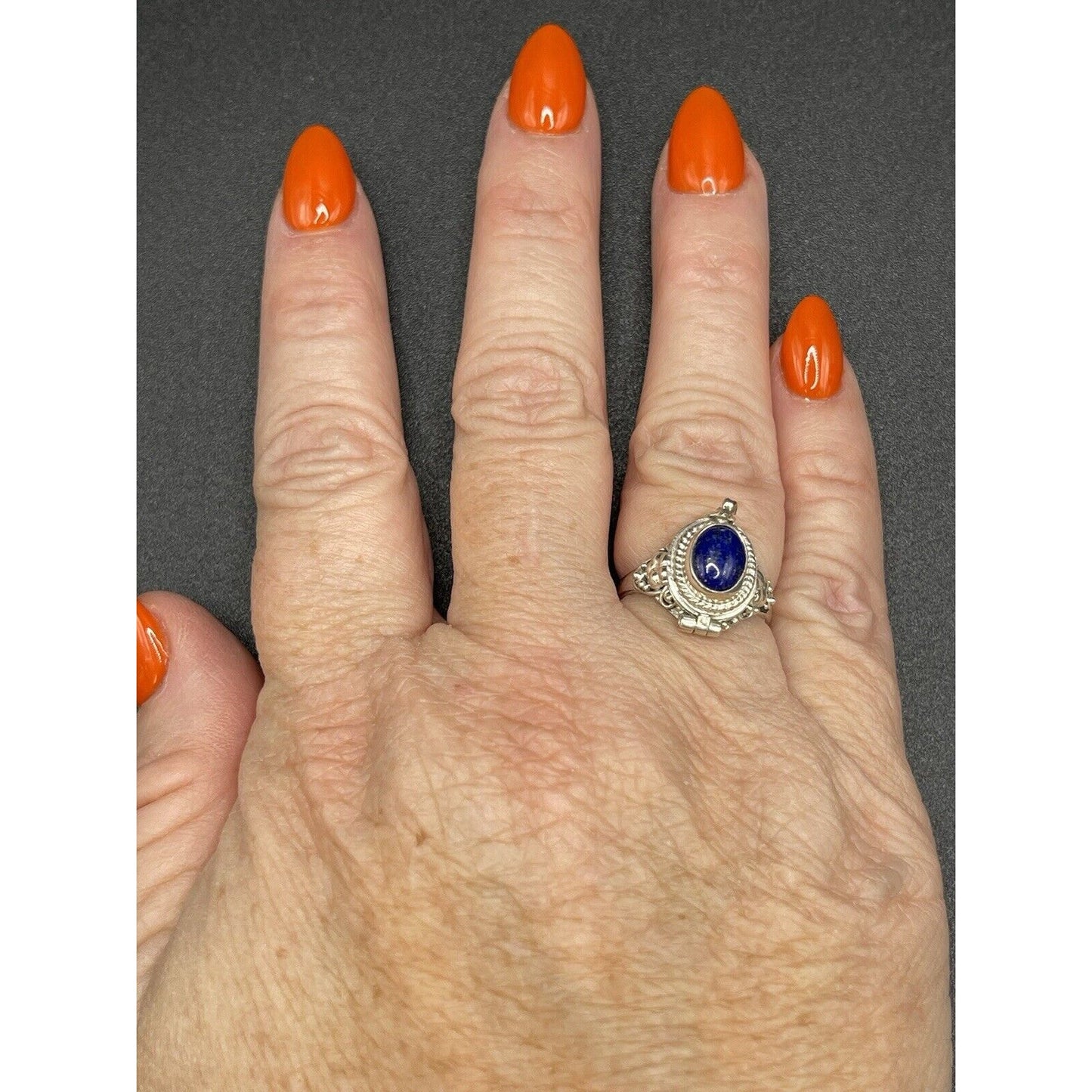 New Condition Sterling Silver Genuine Lapis Lazuli Poison Ring Size 7.00
