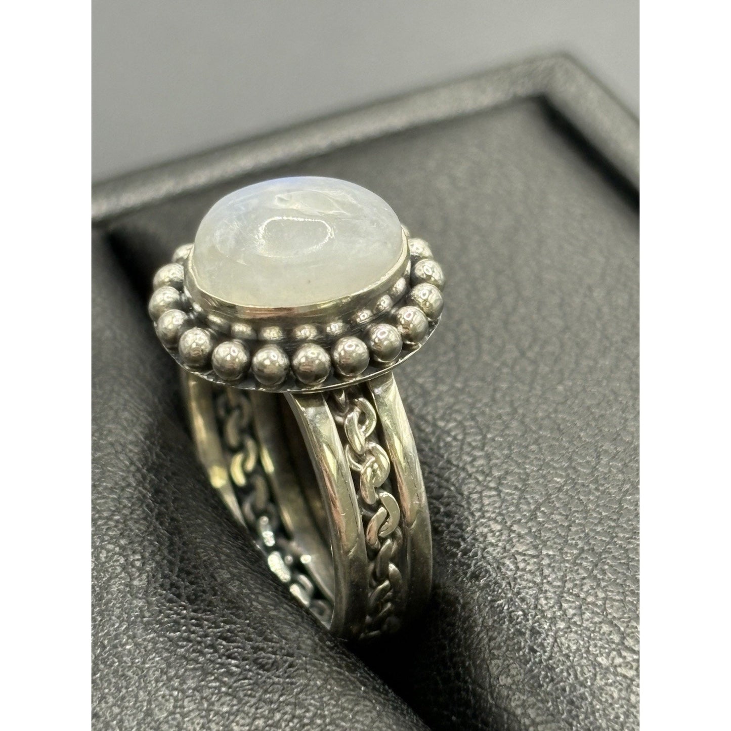 New Condition Sterling Silver Moonstone Ring Braid Size 7