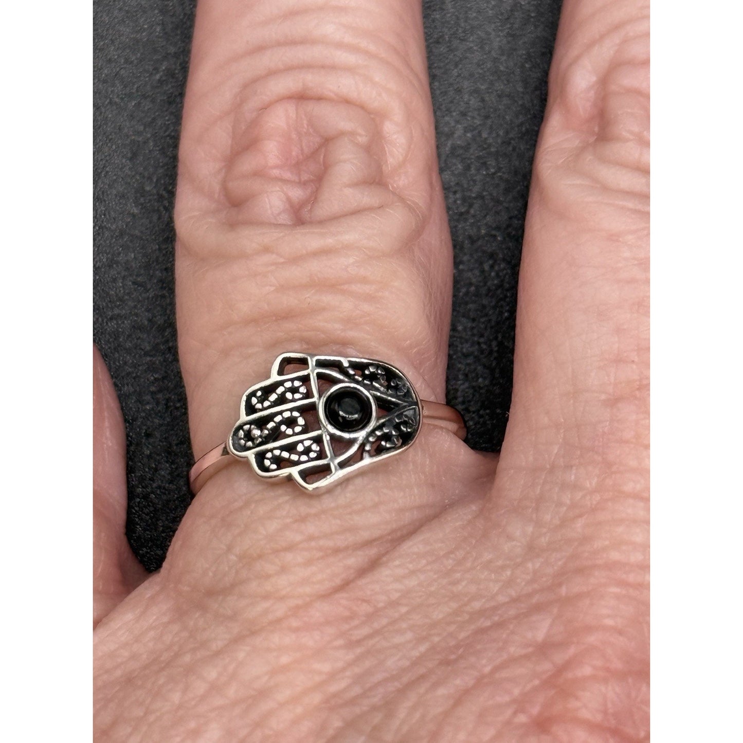 New Condition Sterling Silver Genuine Onyx Hansa Ring Size 7.00