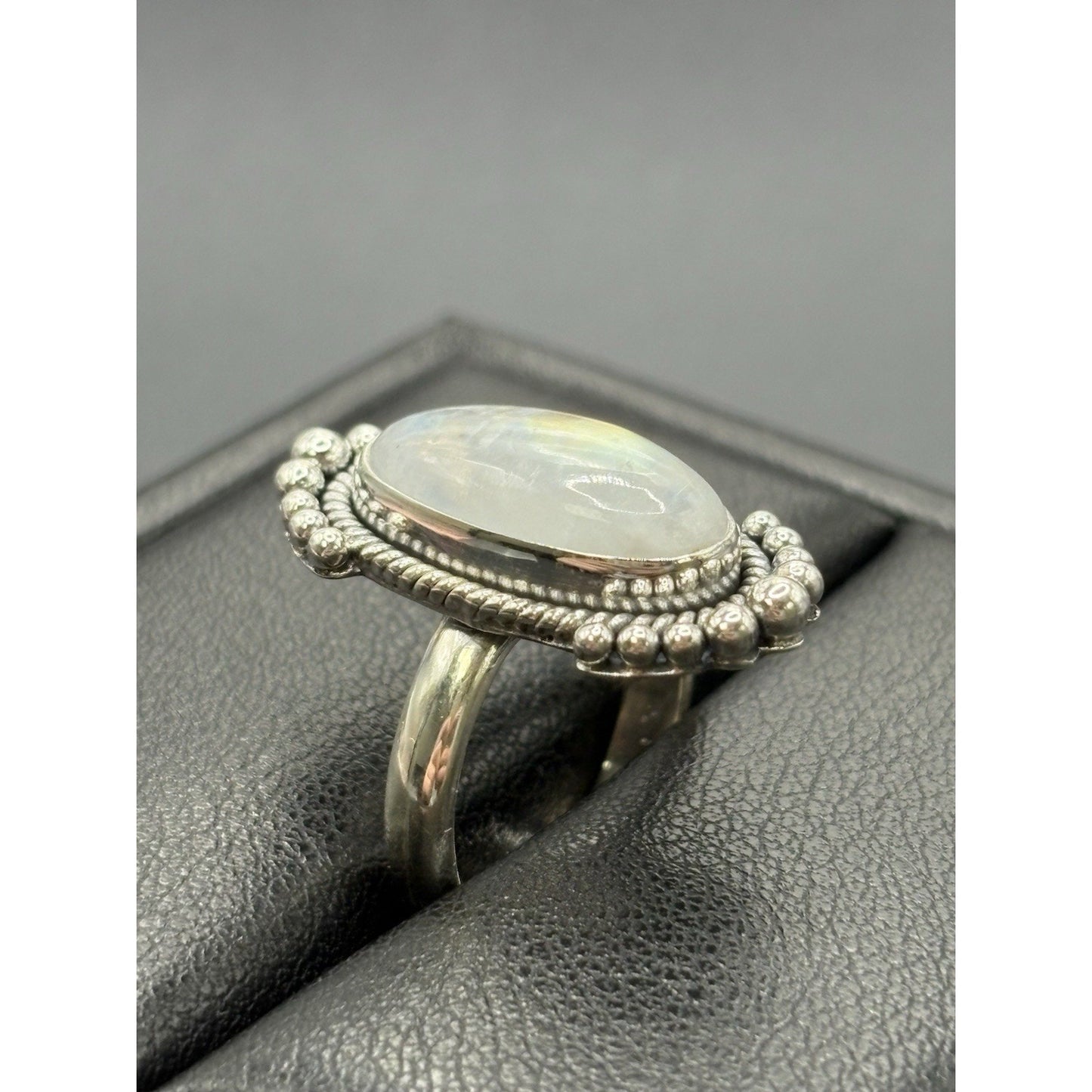 New Condition Sterling Silver Moonstone Oblong Ring Size 7
