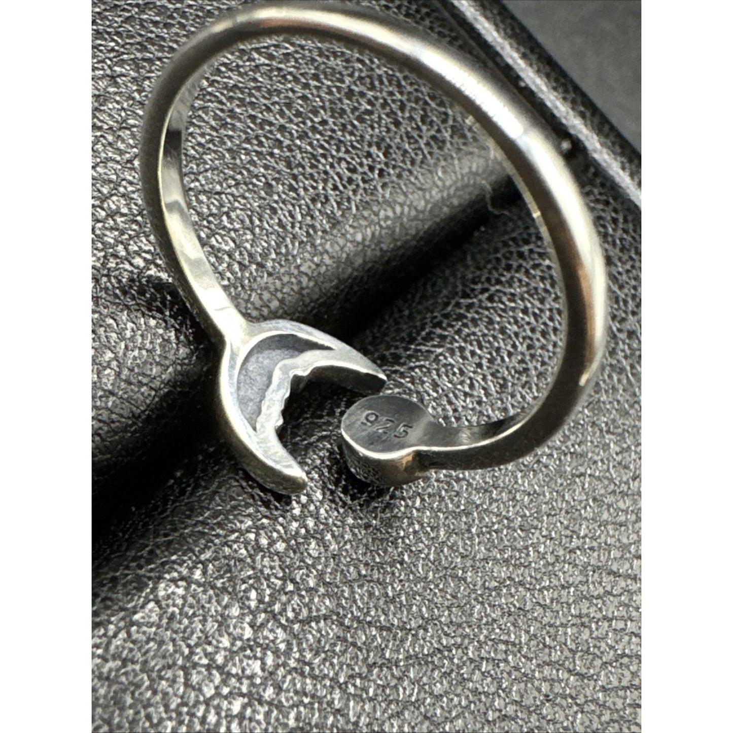 New Condition Sterling Silver Turquoise Crescent Moon Ring 925 Size 7