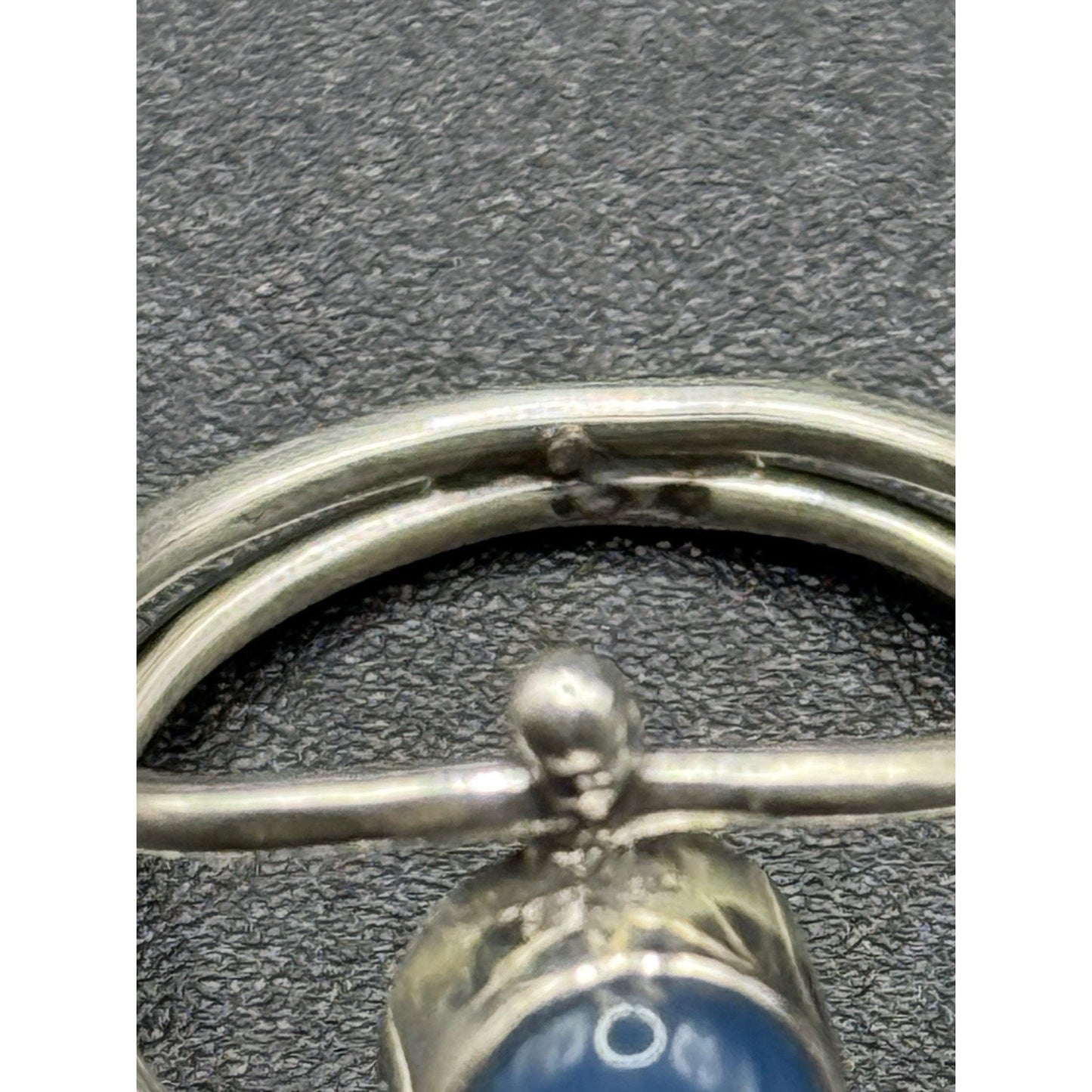 Excellent Used Condition Sterling Silver Genuine Blue Chalcedony Ring Size 6 P19