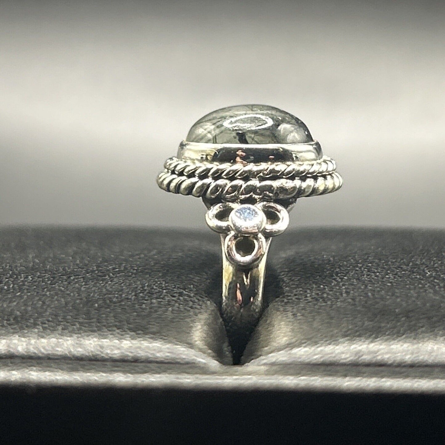 New Condition Sterling Silver Black Rutile Ring Size 7.00