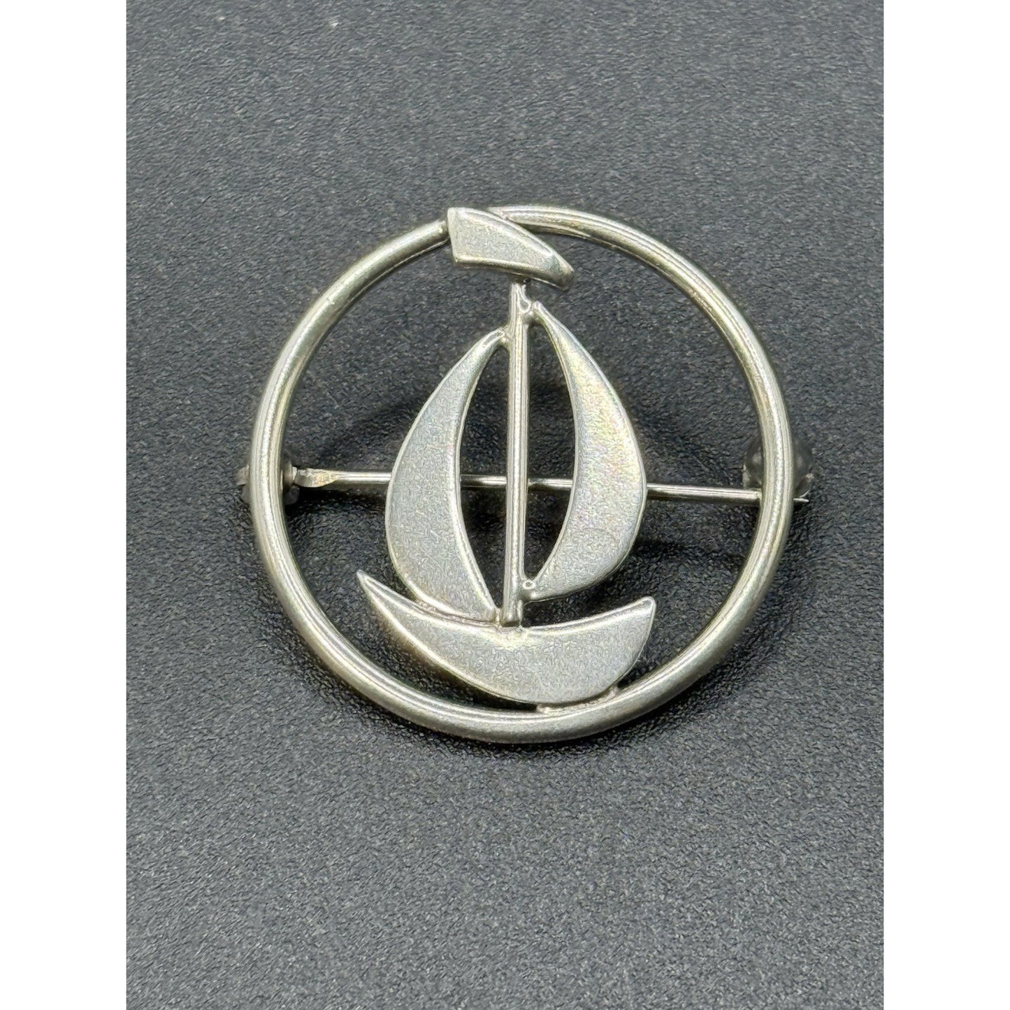 Vintage Modernist Sterling Silver Sail Boat Brooch Pin P5
