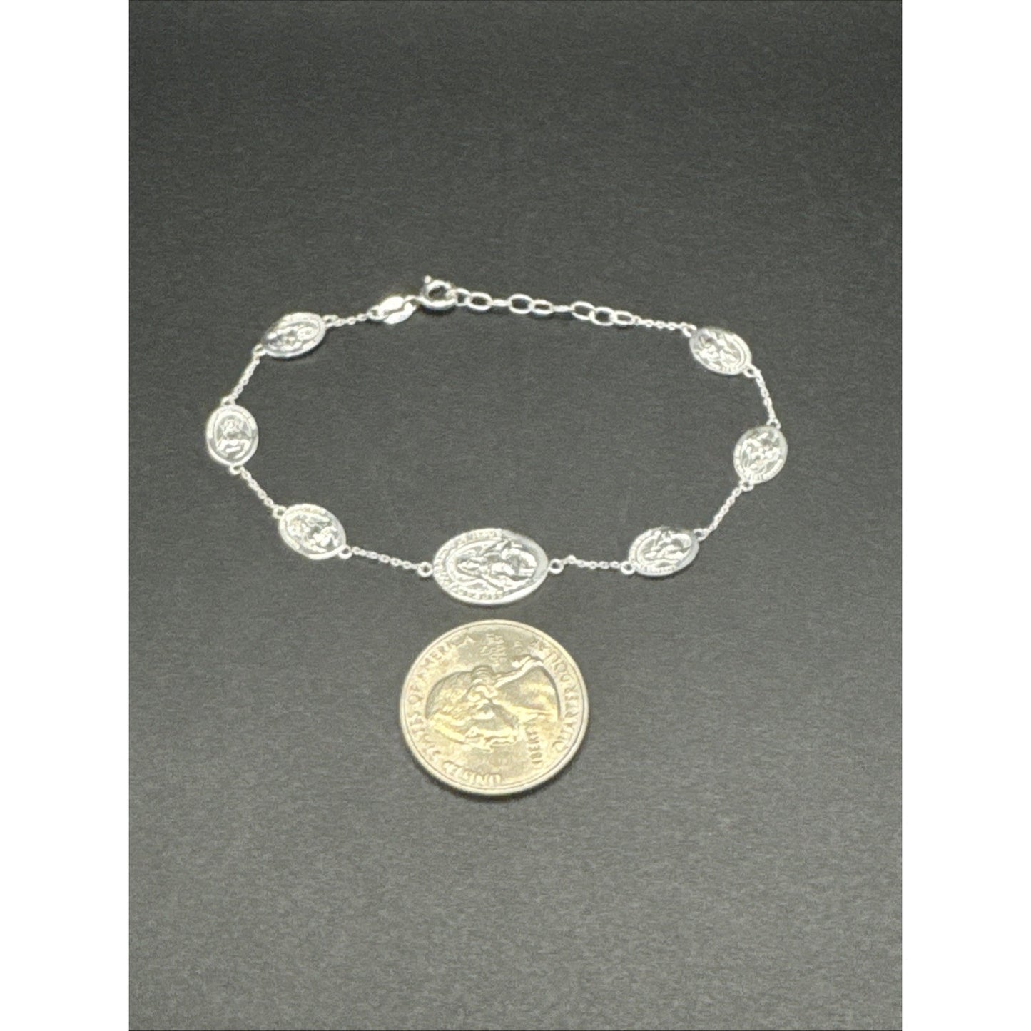 New Condition 7” Sterling Silver Jesus Christ Medals Bracelet 925