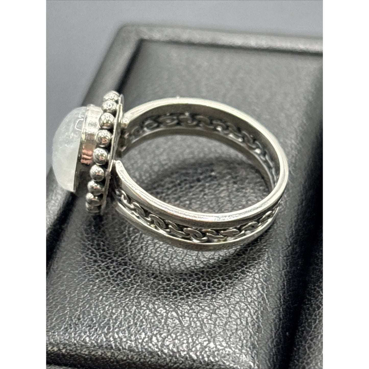 New Condition Sterling Silver Moonstone Ring Braid Size 7