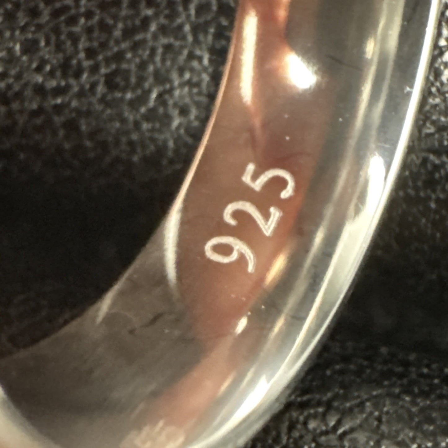 New Condition Sterling Silver 6 MM Wedding Band Ring Size 6