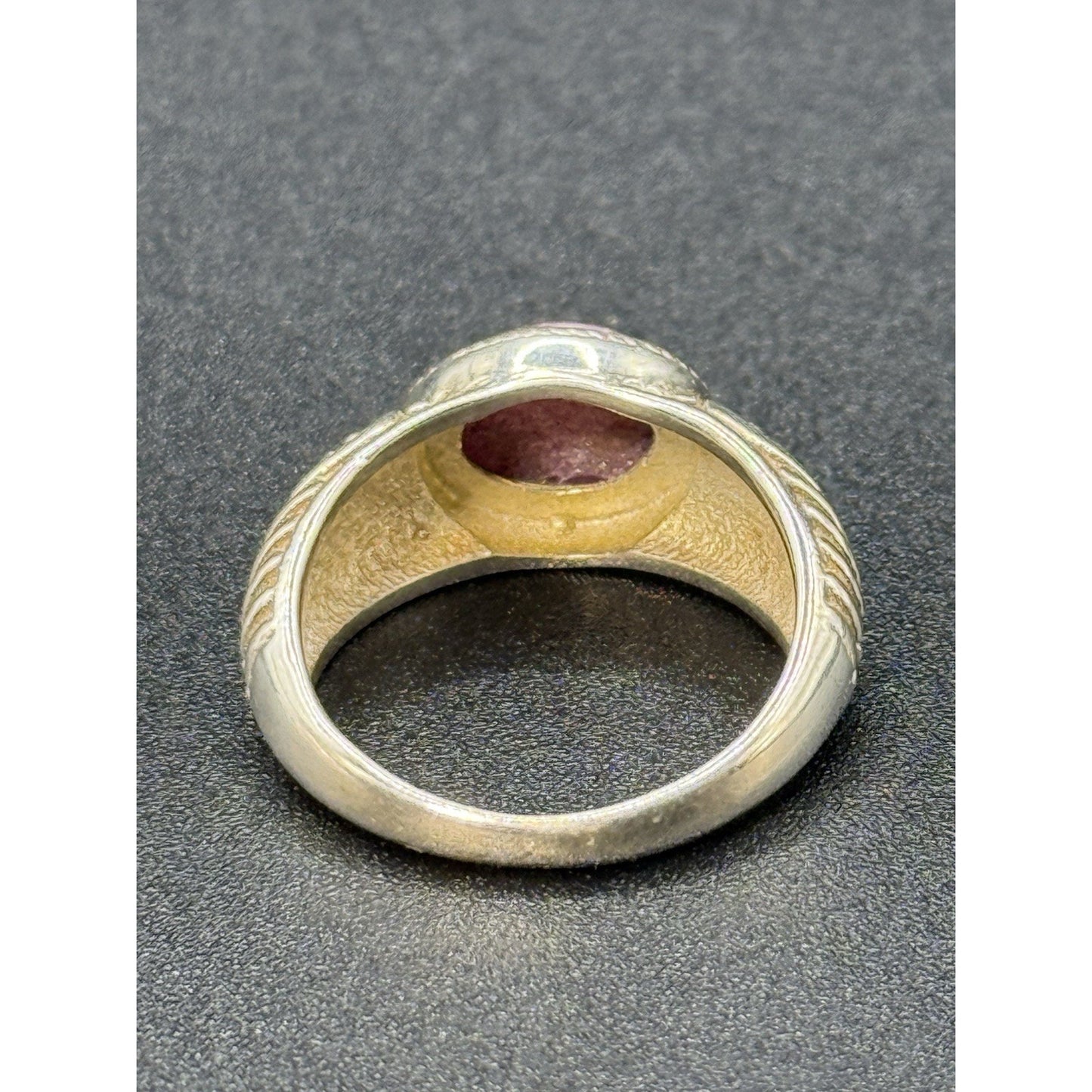 Excellent Used Condition Sterling Silver Star Ruby Ring Size 7.50 P19