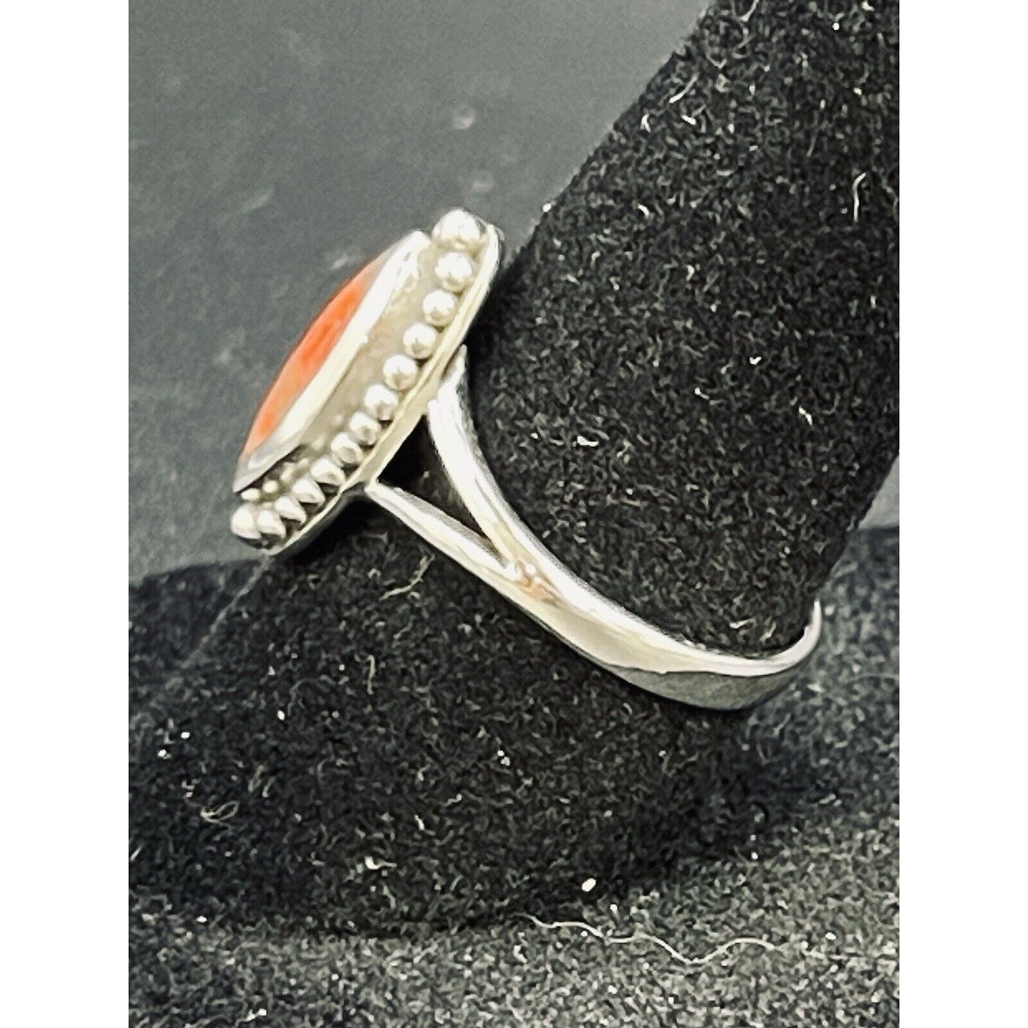 New Condition Sterling Silver Coral Dainty Ring Size 7.00