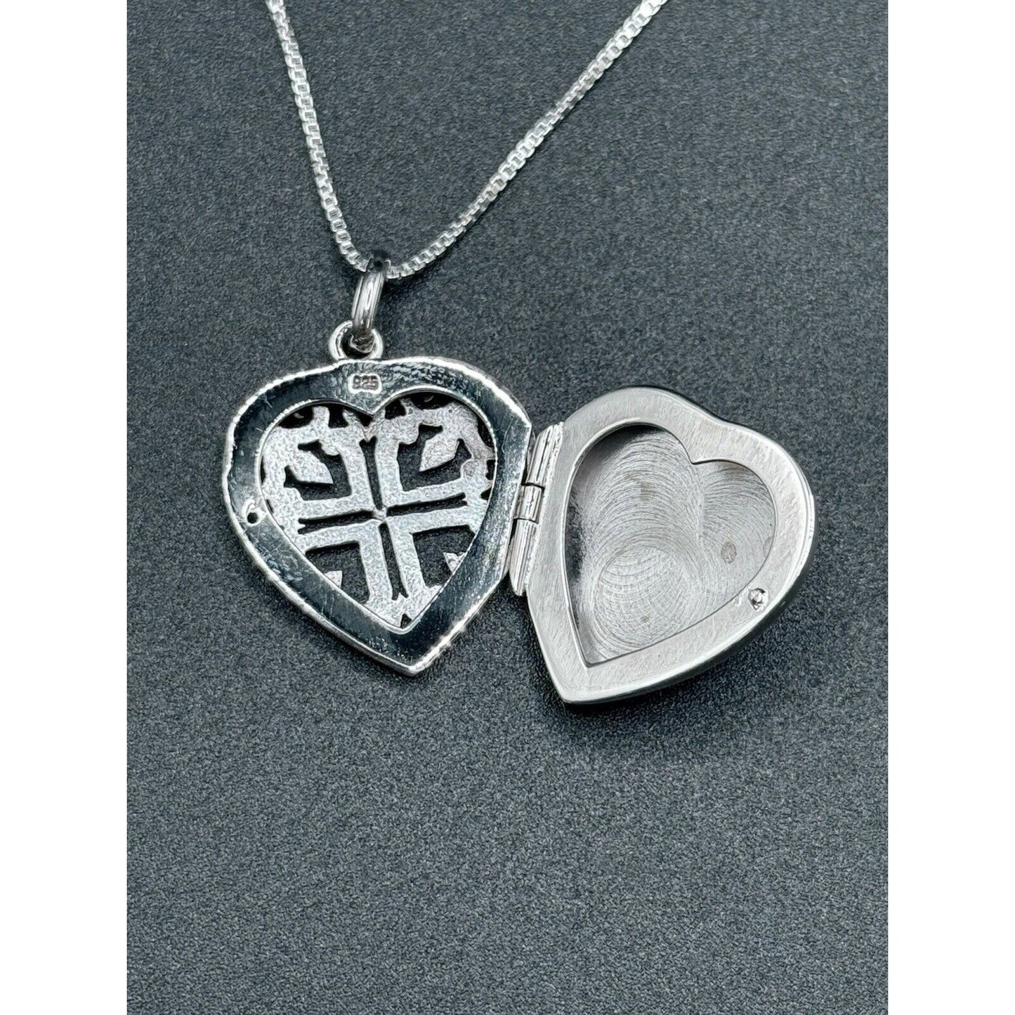 New Condition 20” Sterling Silver Cross Heart Locket Pendant Necklace 925