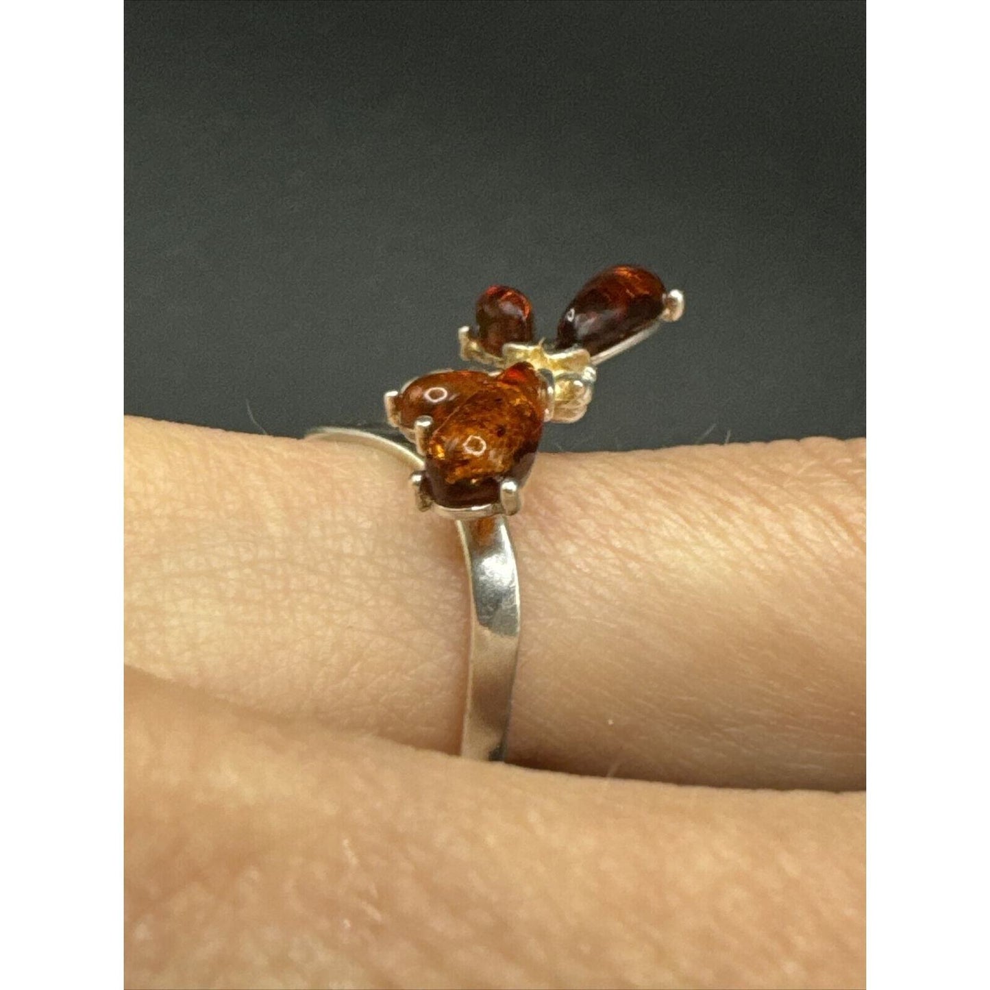 Modern Sterling Silver 925 Amber Dragonfly Ring Size 7.5 F18