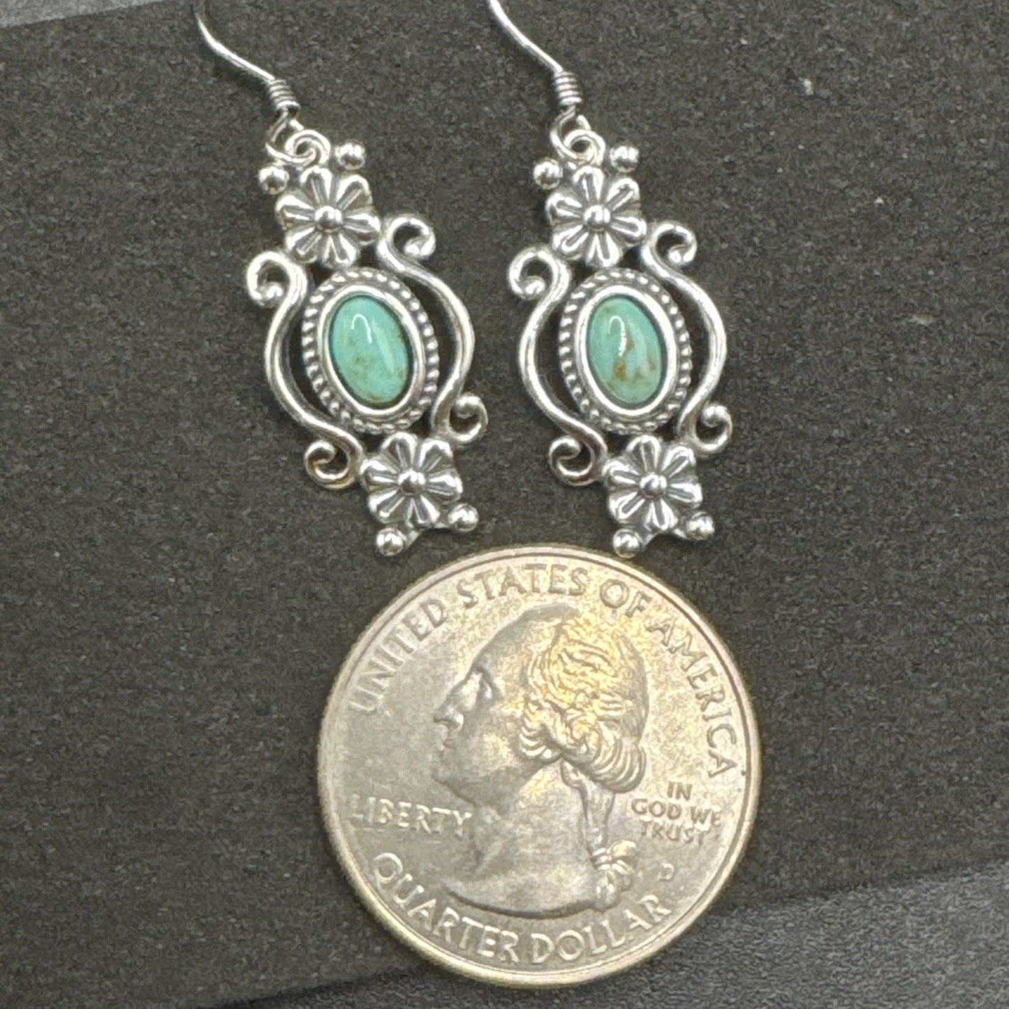 New Condition Sterling Silver Turquoise Baroque Daisy Dangle Earrings 925