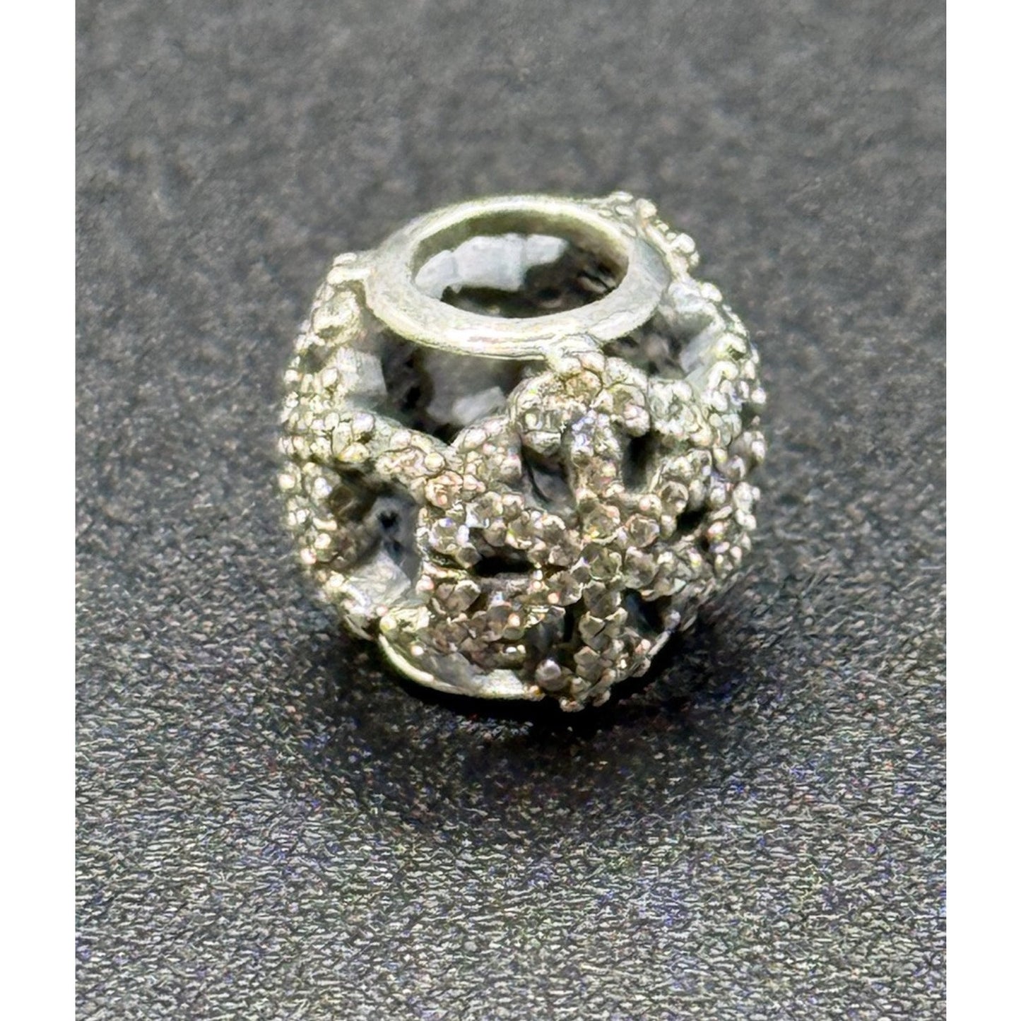 Pandora Sterling Silver Cubic Zirconia Snowflakes Filigree Charm 2103 Ltd P12