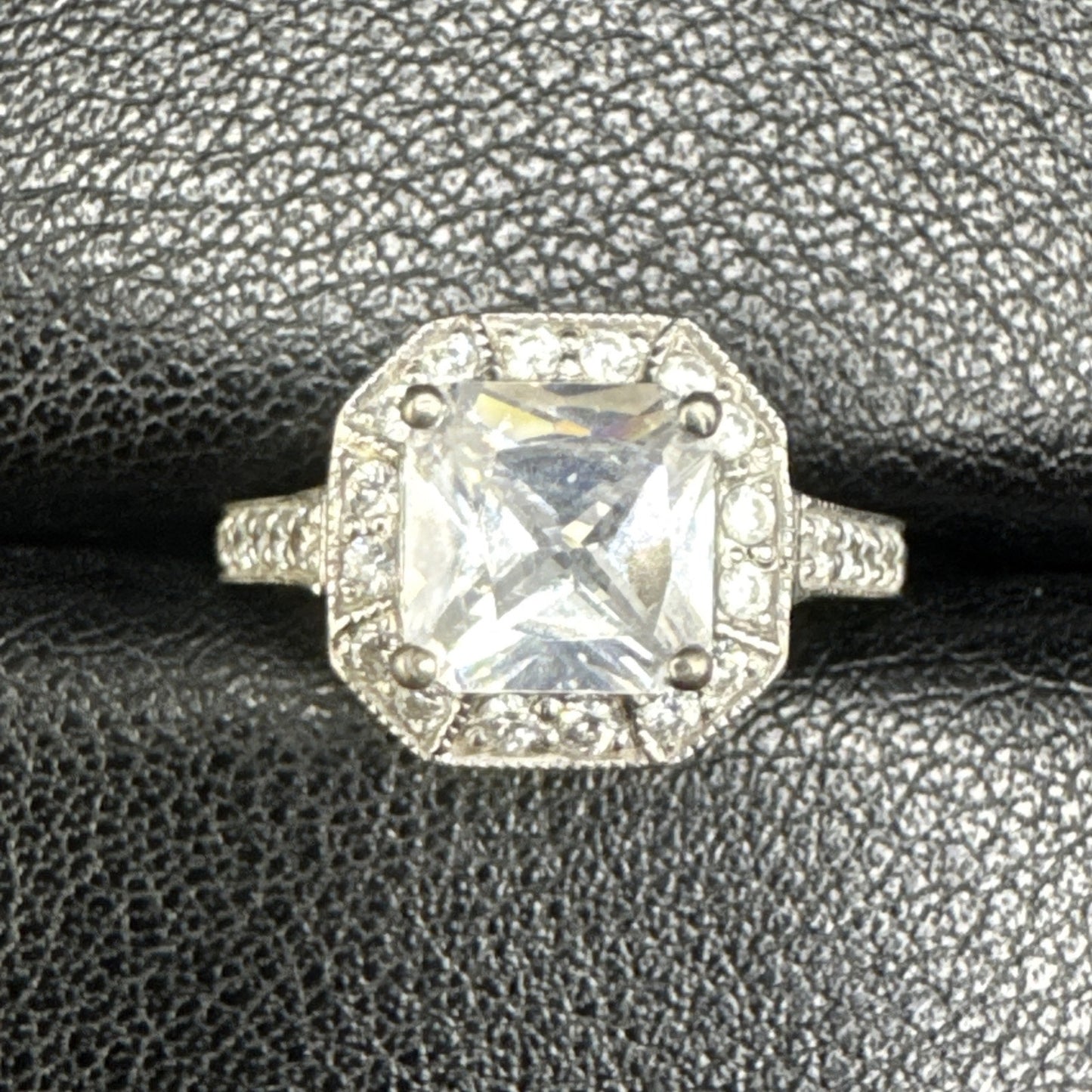 EUC Sterling Silver CZ Octagon Ring 925 Size 6 #6 P2