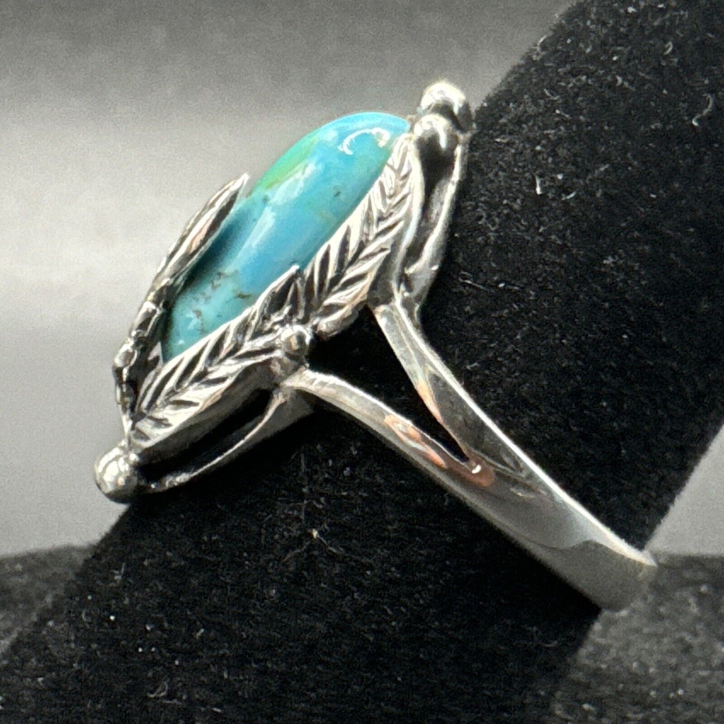 New Condition Turquoise Sterling Silver Feathers Ring 925 Size 6.50
