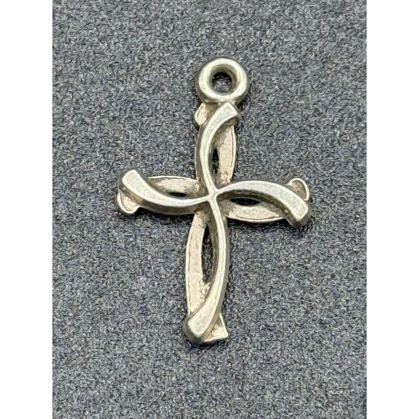 (3) Vintage Sterling Silver Dainty Cross Charm Pendant Lot 925 Q23