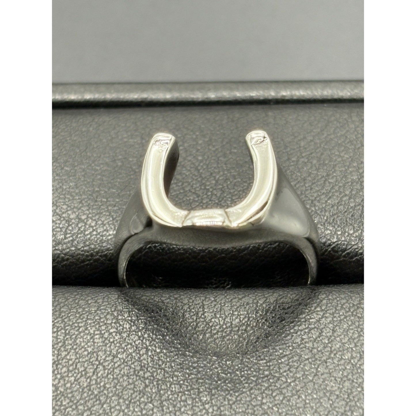 New Condition Sterling Silver Horseshoe Good Luck Ring 925 Size 10