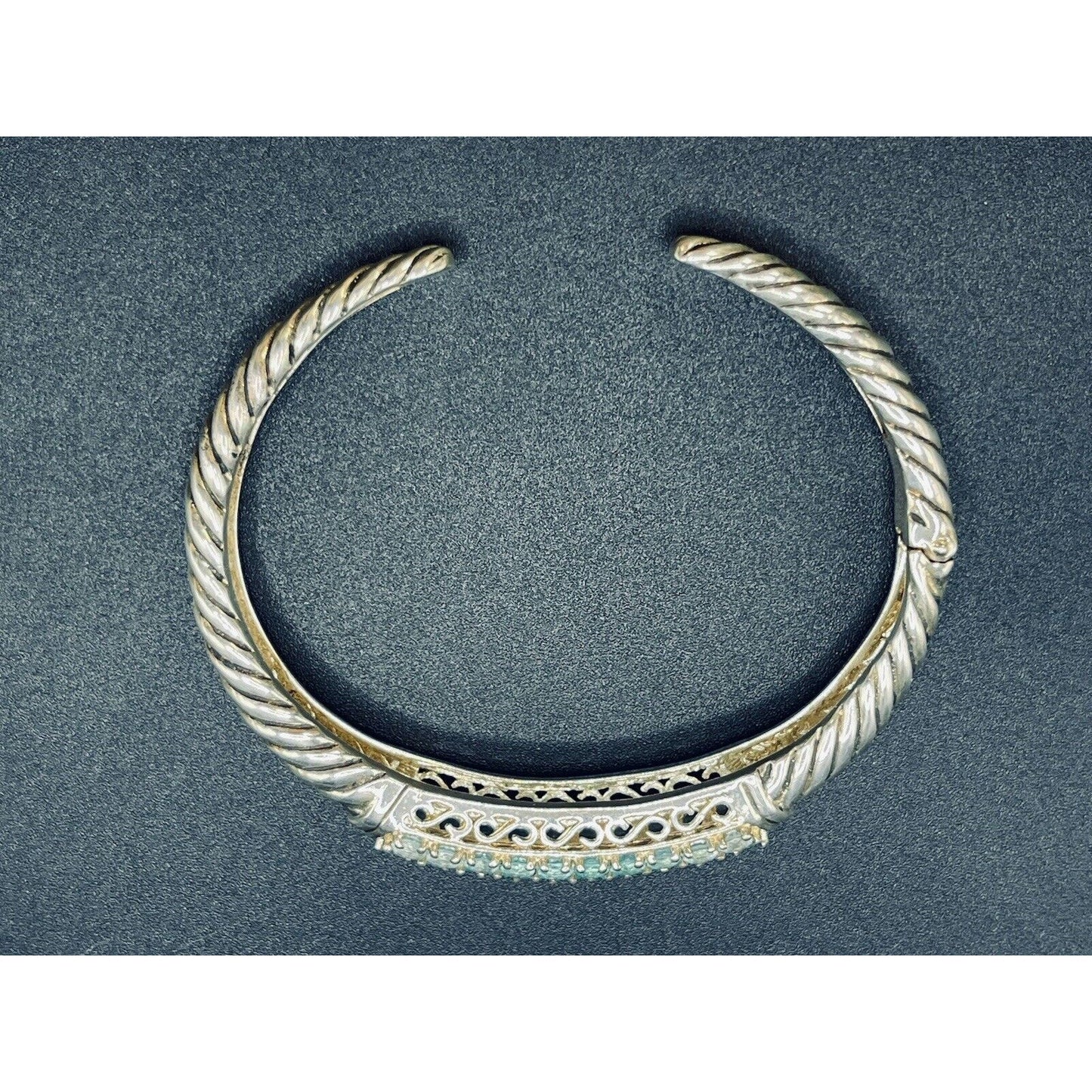 7.25” Sterling Silver Seafoam Topaz Hinged Bracelet 29 Grams P18
