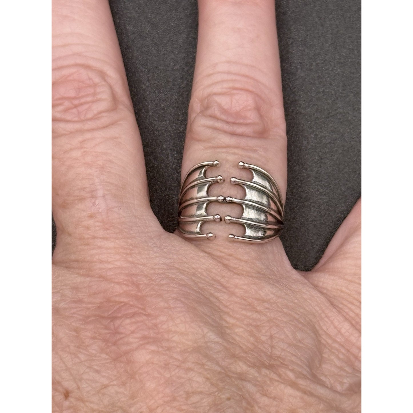 New Condition Sterling Silver Dragon Wings Ring Size 6.50 925