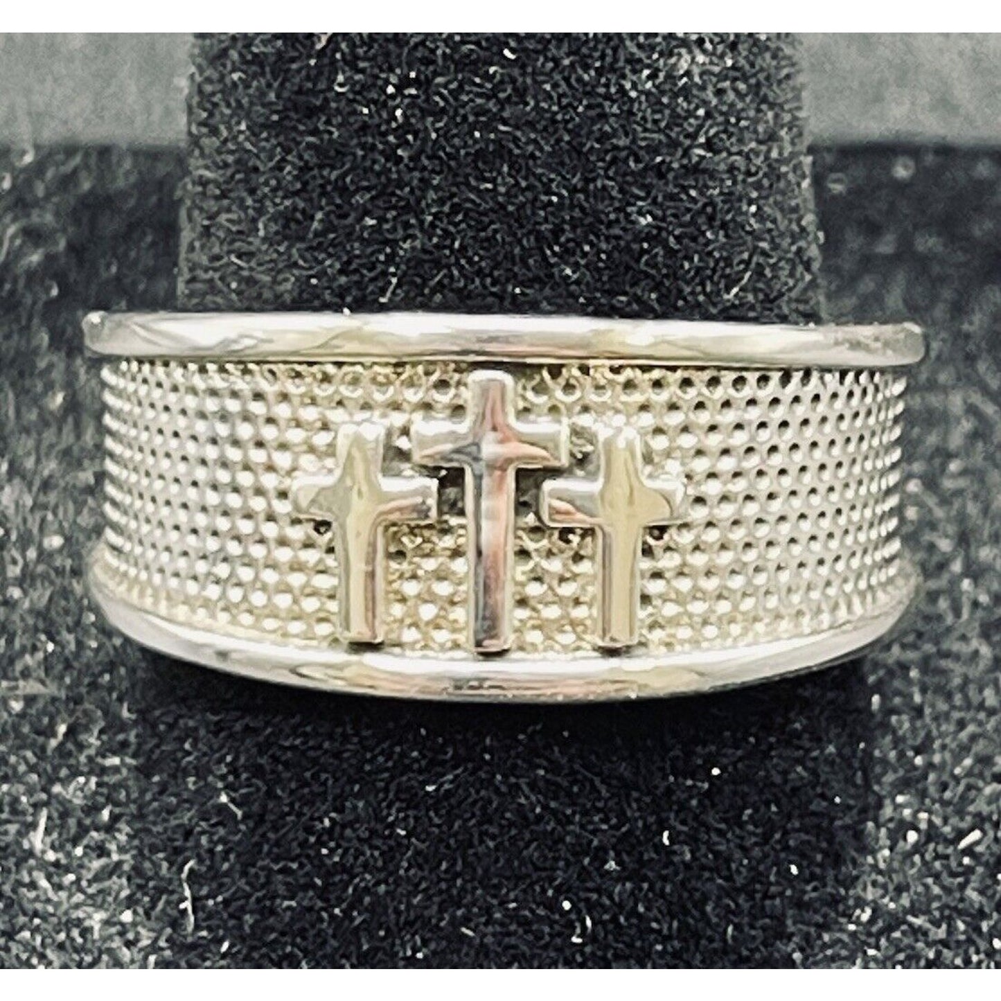 New Condition Sterling Silver Three Crosses Jesus Ring Size 10.00