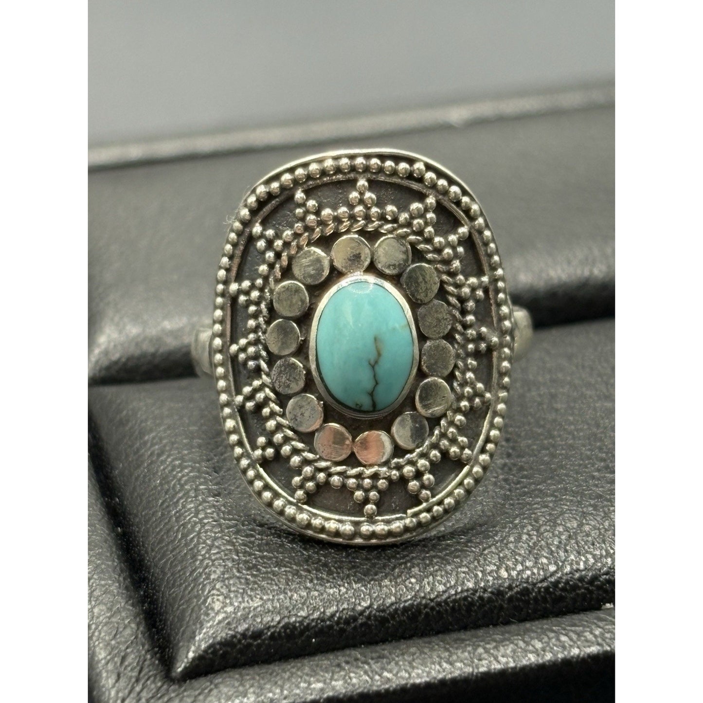 New Condition Sterling Silver Bali Style Turquoise Ring Size 7