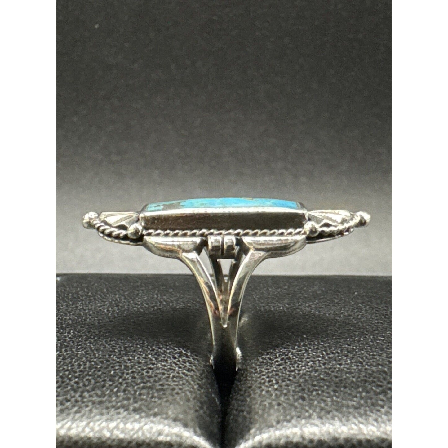 New Condition Sterling Silver Turquoise Art Deco Ring 925 Size 7