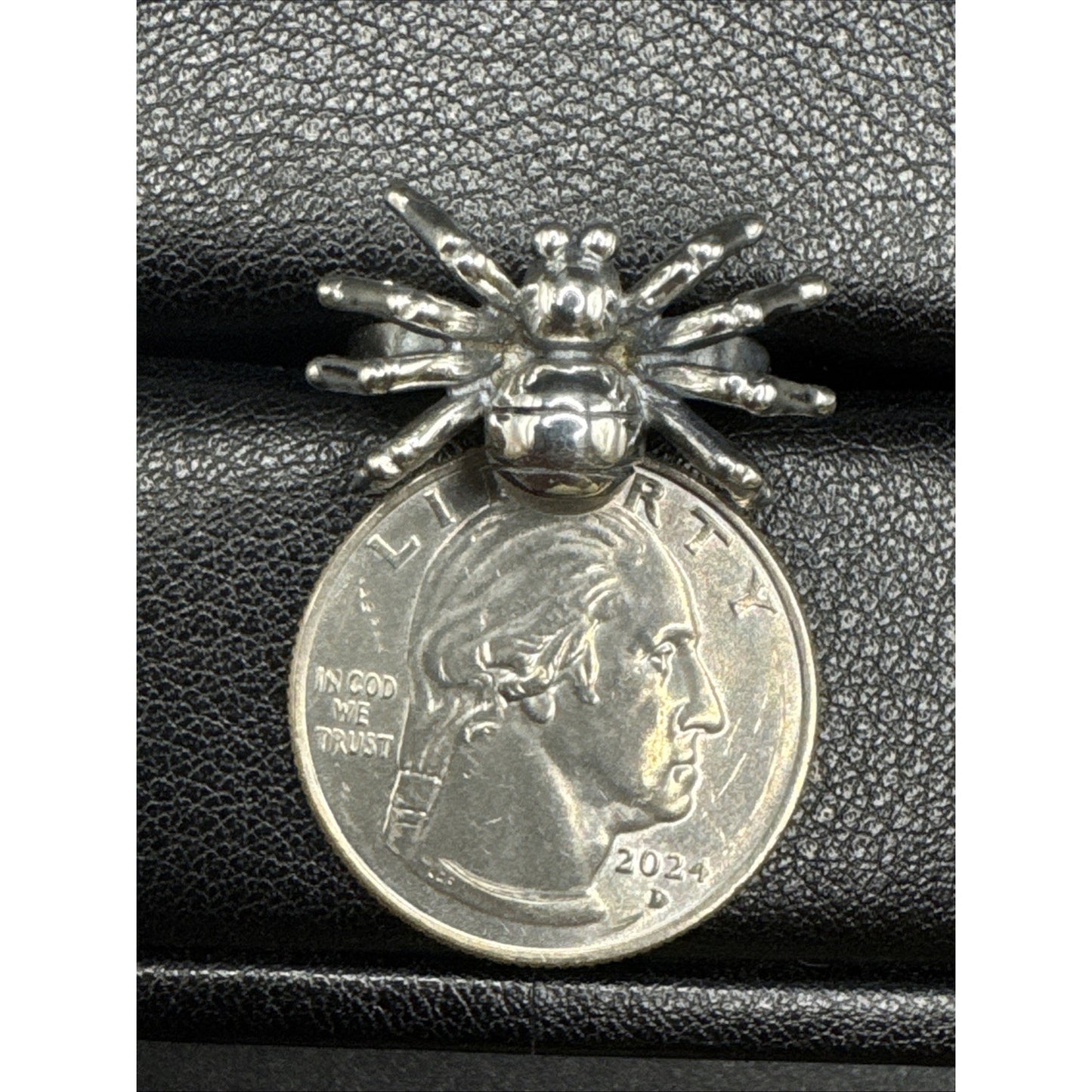 New Condition Sterling Silver Spider Ring 925 Size 7 T18